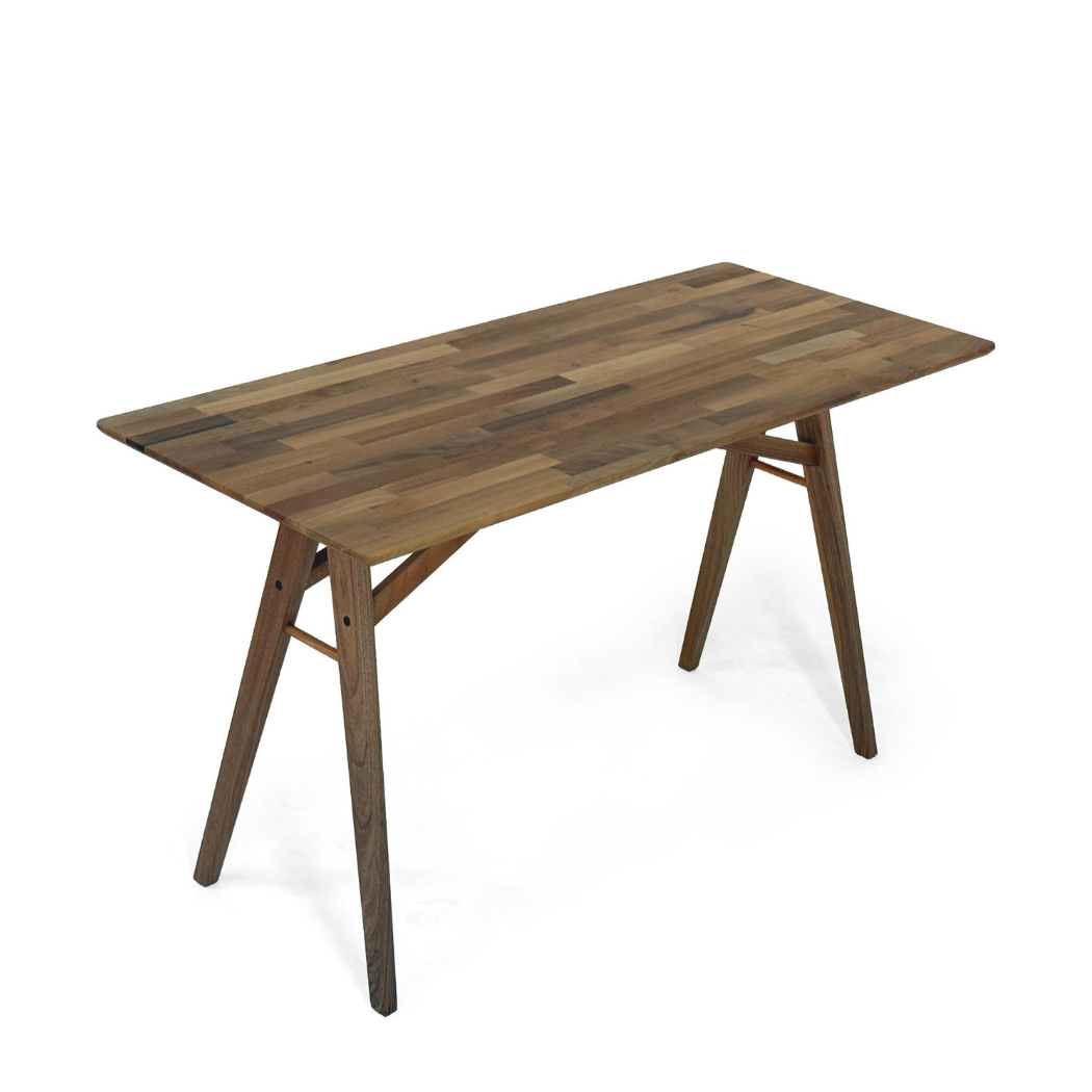 Akrobat Ceviz Çalışma Masası-Çalışma Masası-Calmo Atelier-NowShopFun