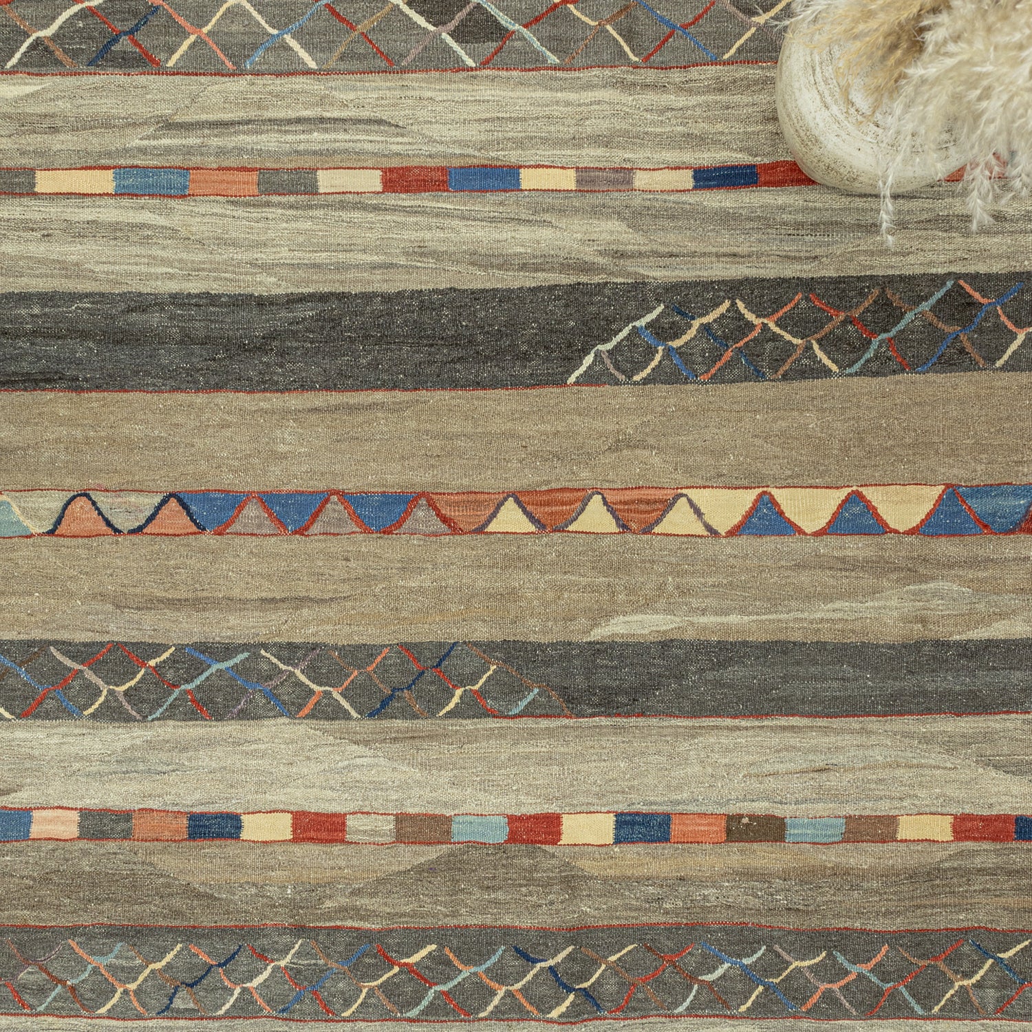 Almila Modern Tasarımlı Kilim 175x236 Cm