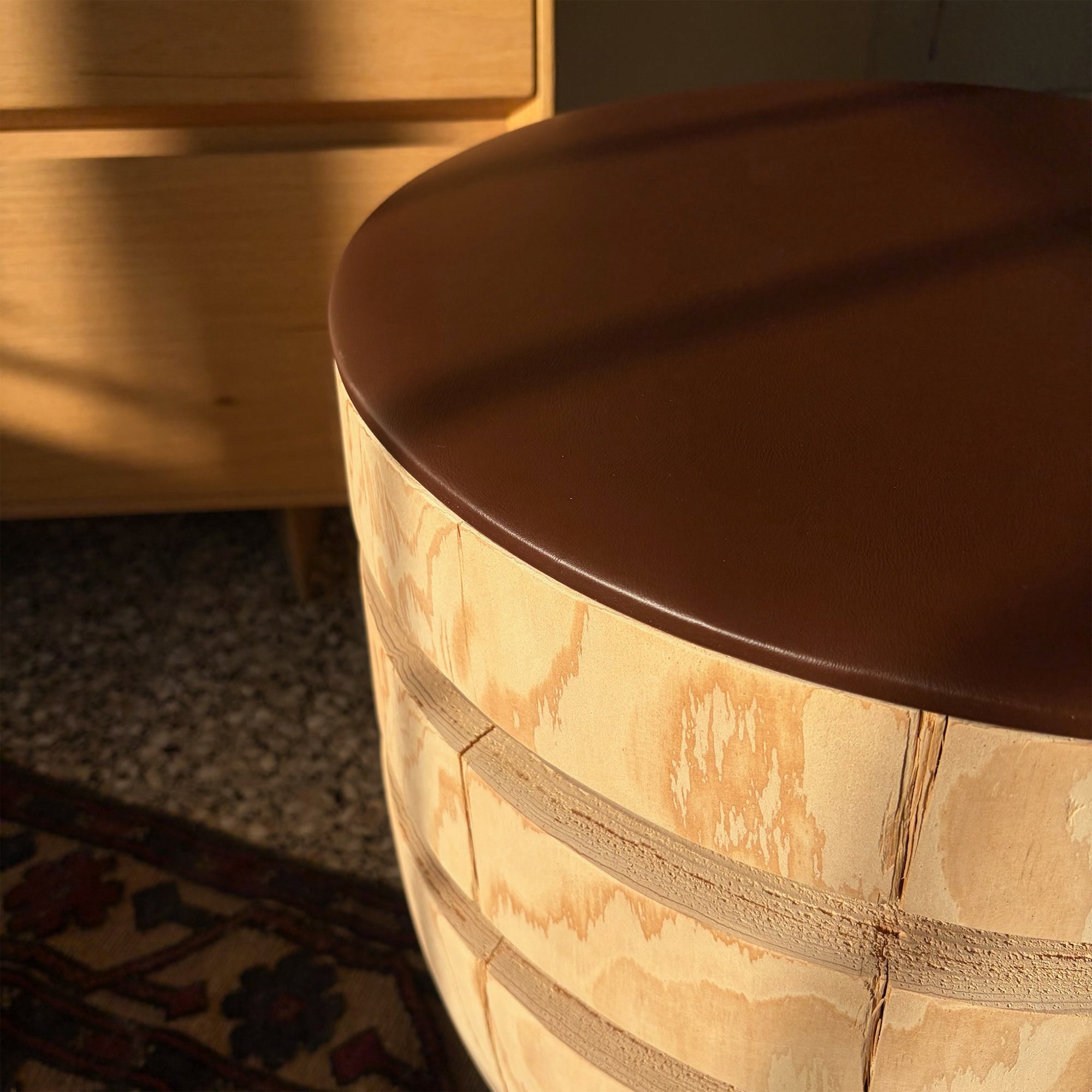 Bookworm Sehpa / Tabure Masif Sedir Yuvarlak Bej - nowshopfun