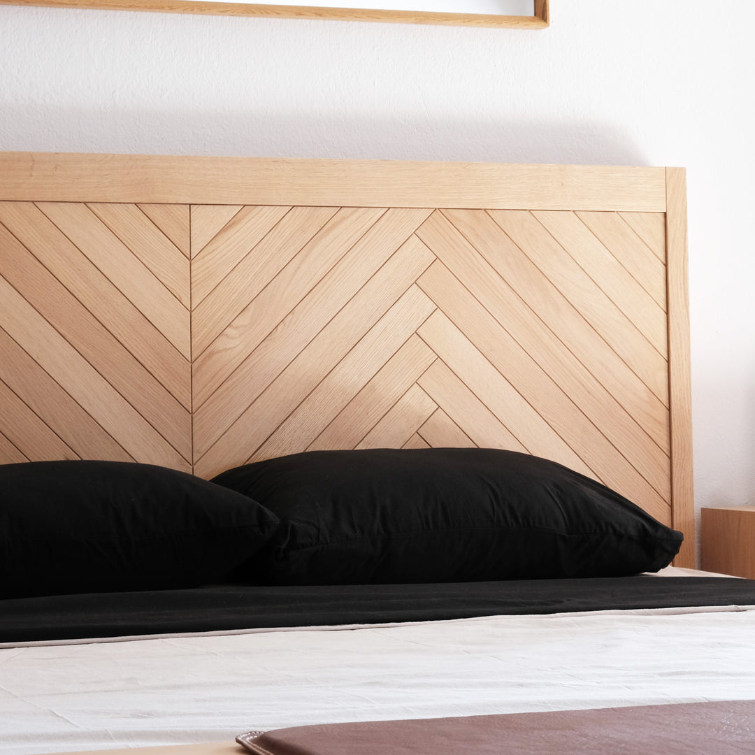 Herringbone Çift Kişilik Yatak, Balıksırtı Masif Meşe