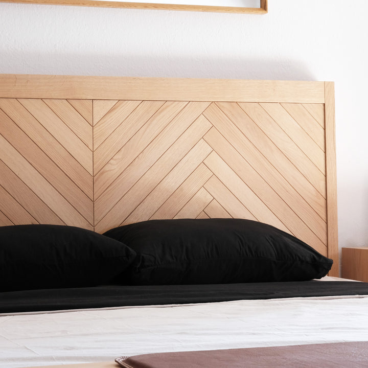 Herringbone Çift Kişilik Yatak, Balıksırtı Masif Meşe