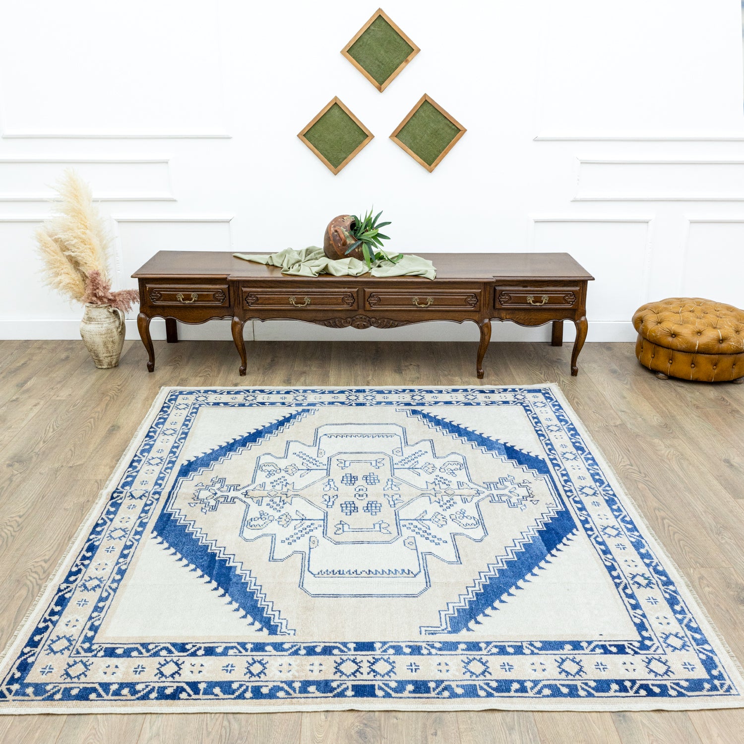 Ariet Rustik Tasarımlı El Dokuma Halı 205x193 cm