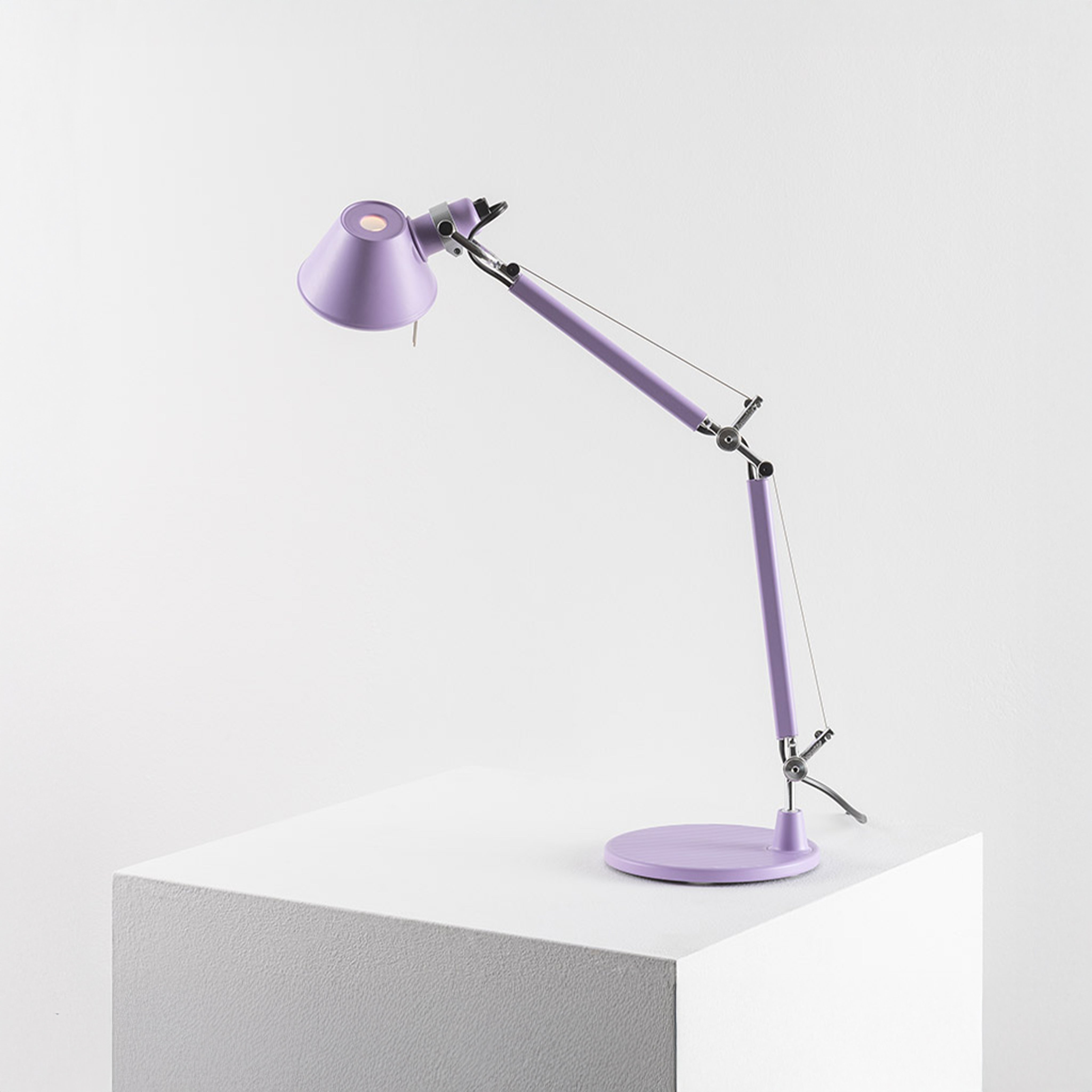 Artemide Tolomeo Micro Lavanta Masaüstü Aydınlatması