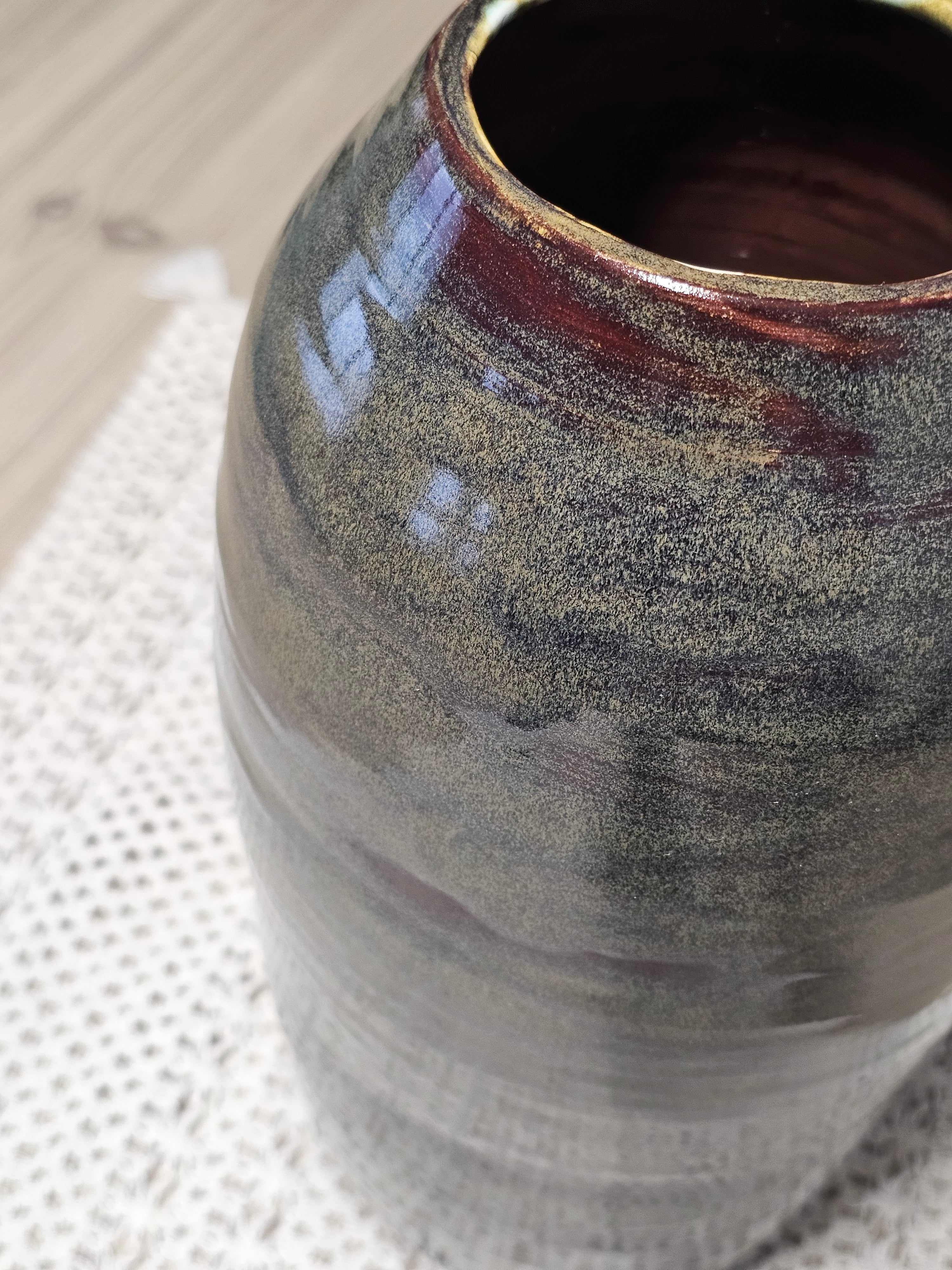 Artistik Sırlı El Yapımı Modern Vazo-Vazo-Zeynep Karataş Ceramics-NowShopFun