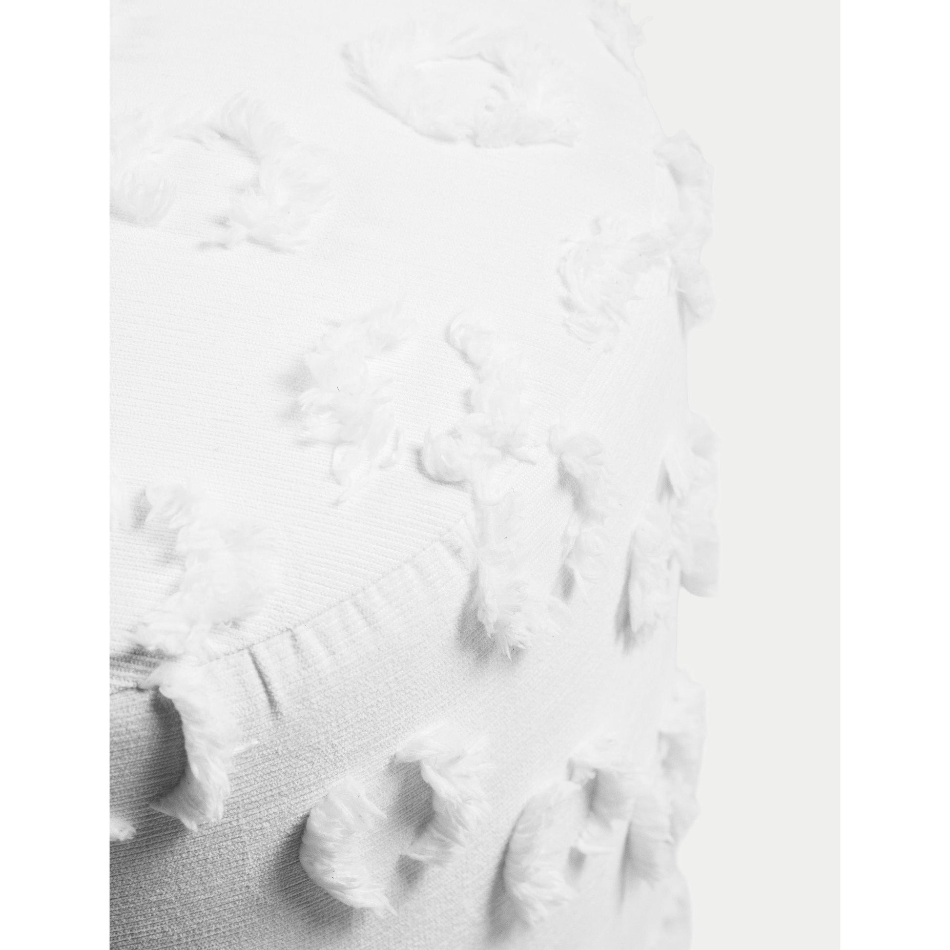 Astrid Dokuma Puf - Beyaz