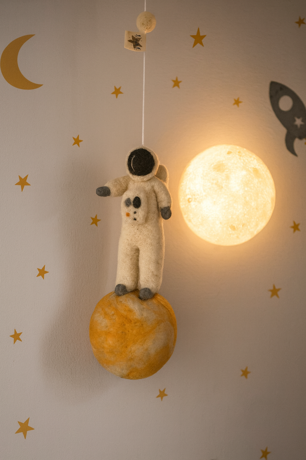 AstroMoon Duvar Süsü