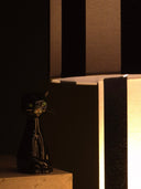 Auratwin System – Noir Parallel Abajur