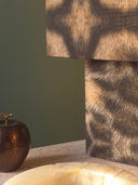 Auratwin System – Smoky Leopard Abajur