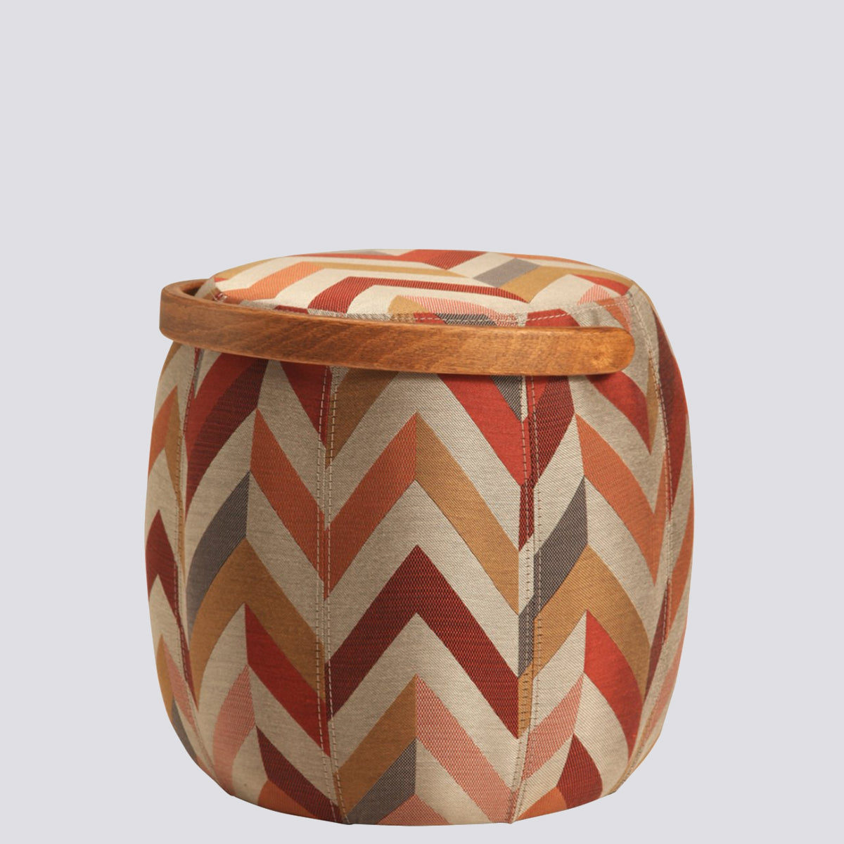 Bakraç Puf - Kırmızı Zigzag Ceviz