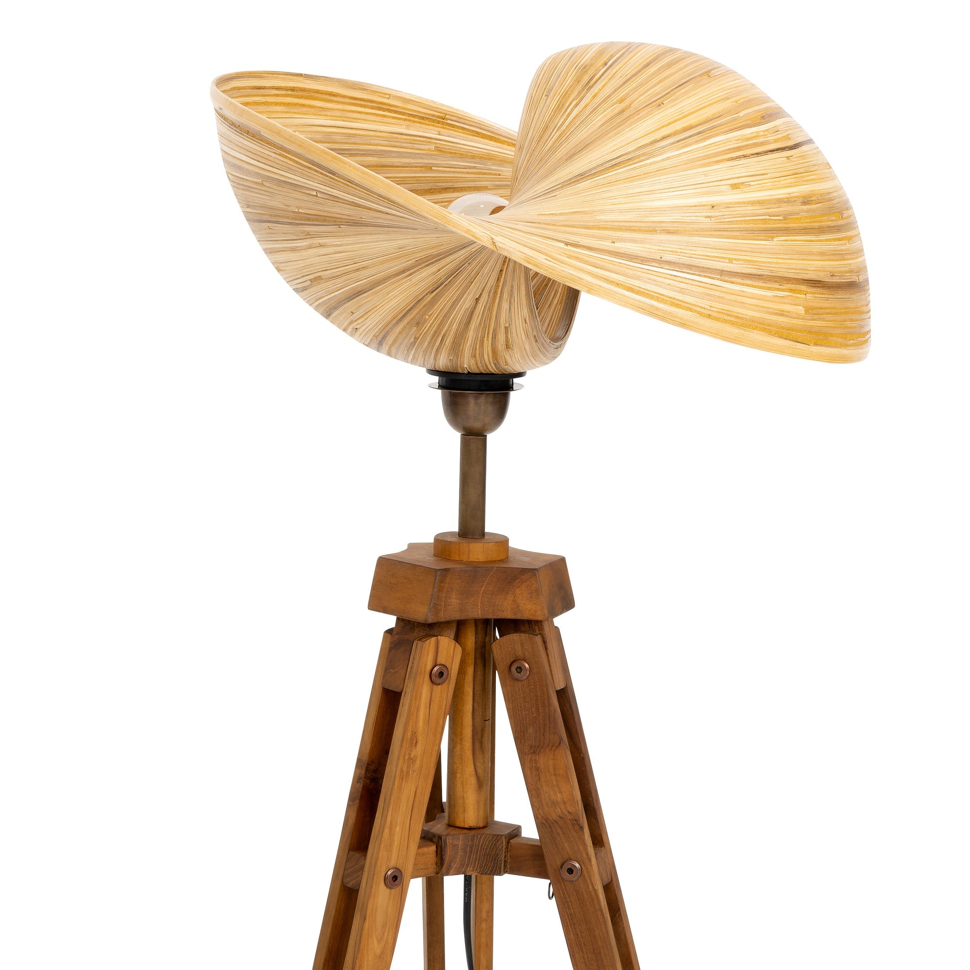 Bambu Tripod Aydınlatma
