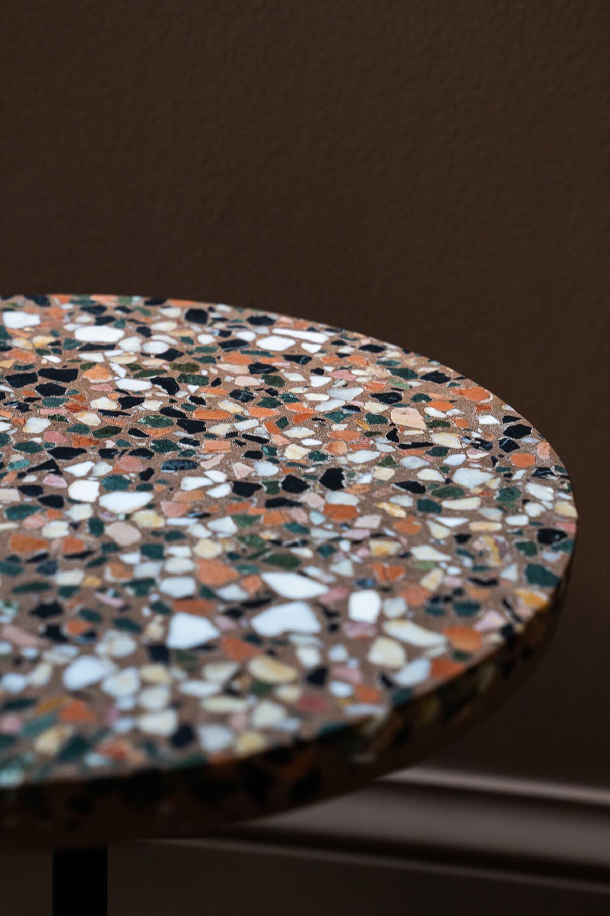Basic Terrazzo Yan Sehpa