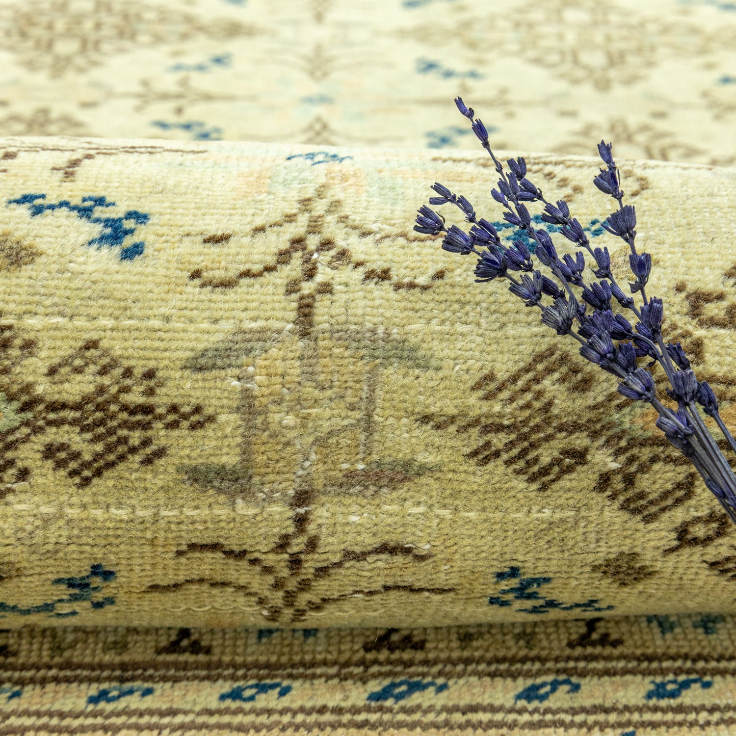 Behru El Dokuma Bünyan Halısı 305X423 Cm