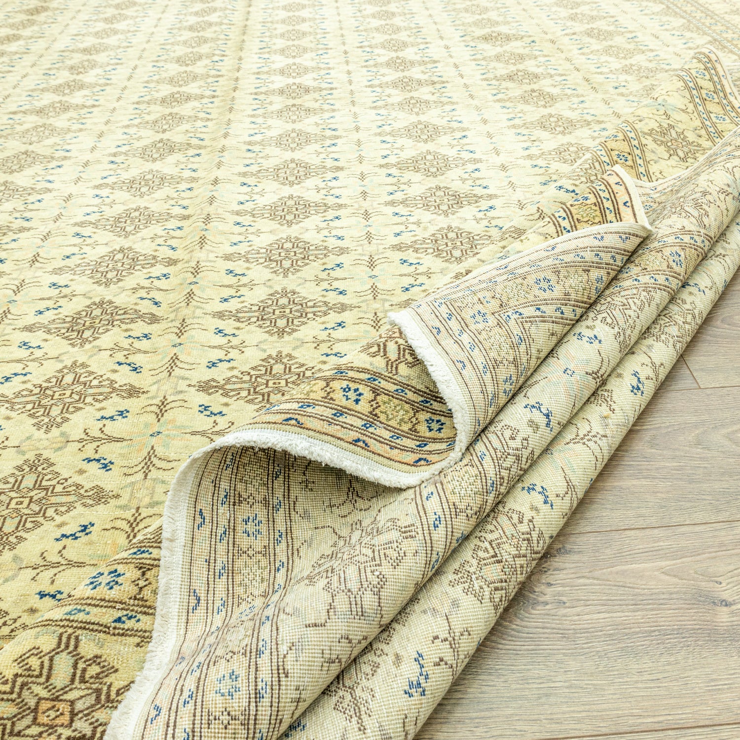 Behru El Dokuma Bünyan Halısı 305X423 Cm