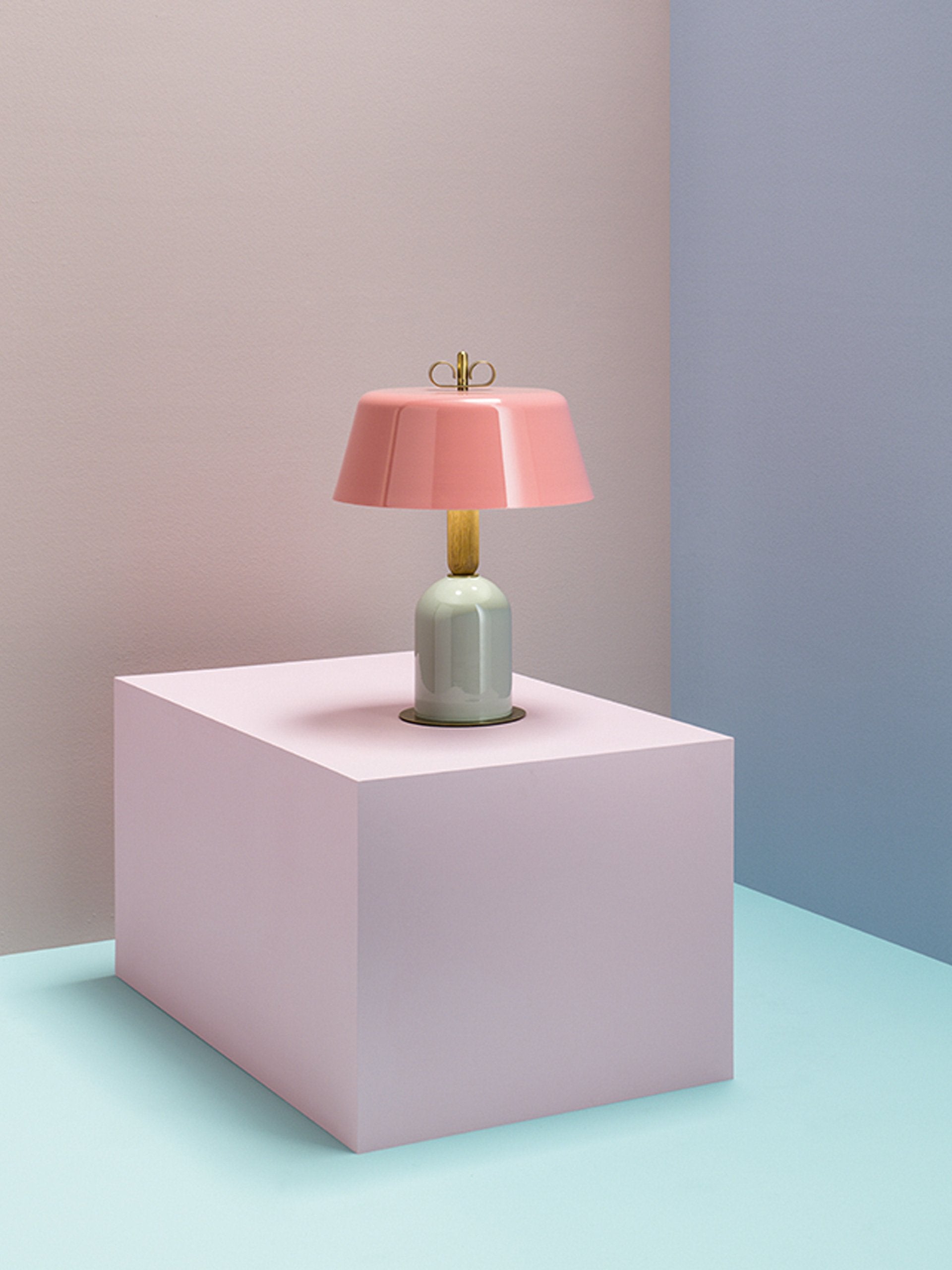 Bon Ton Masa Lambasi 3l Pembe-Natural Gold Ø40x57 Cm E14 Led 3x10w