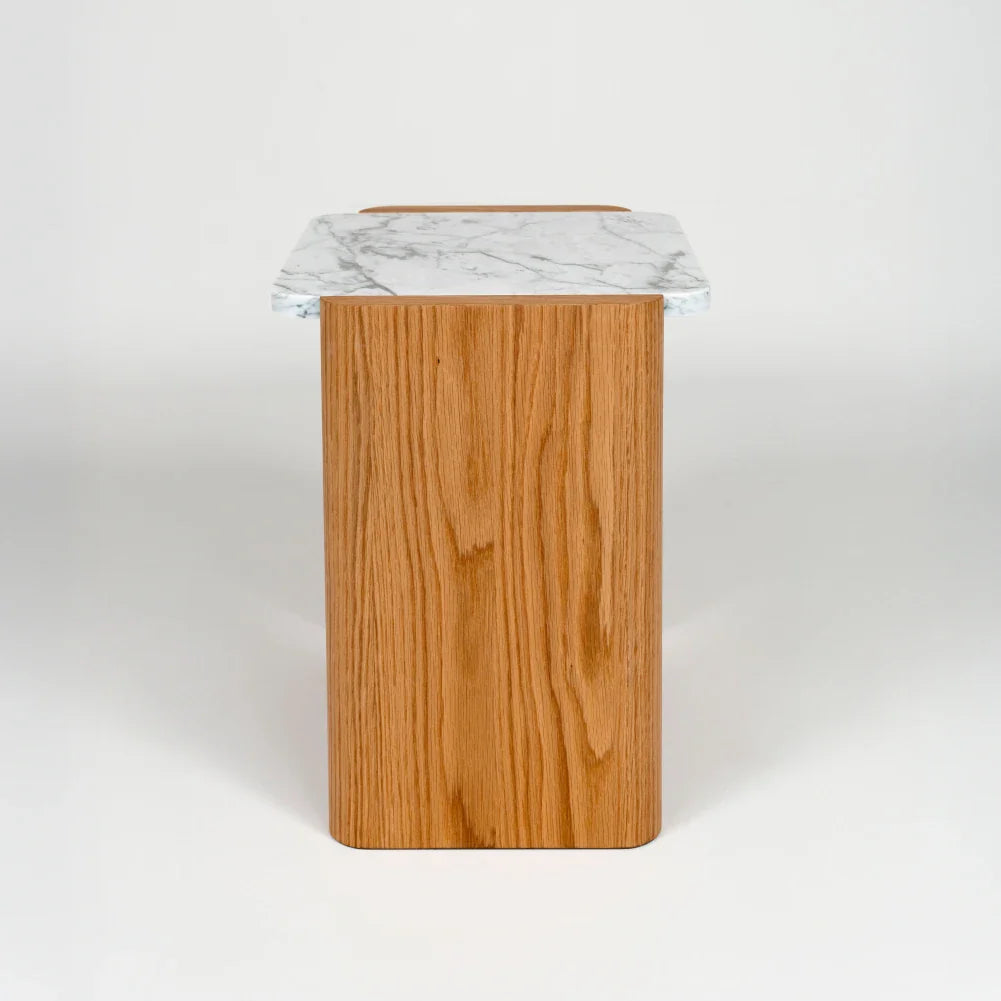 Bonn Yan Sehpa - Carrara