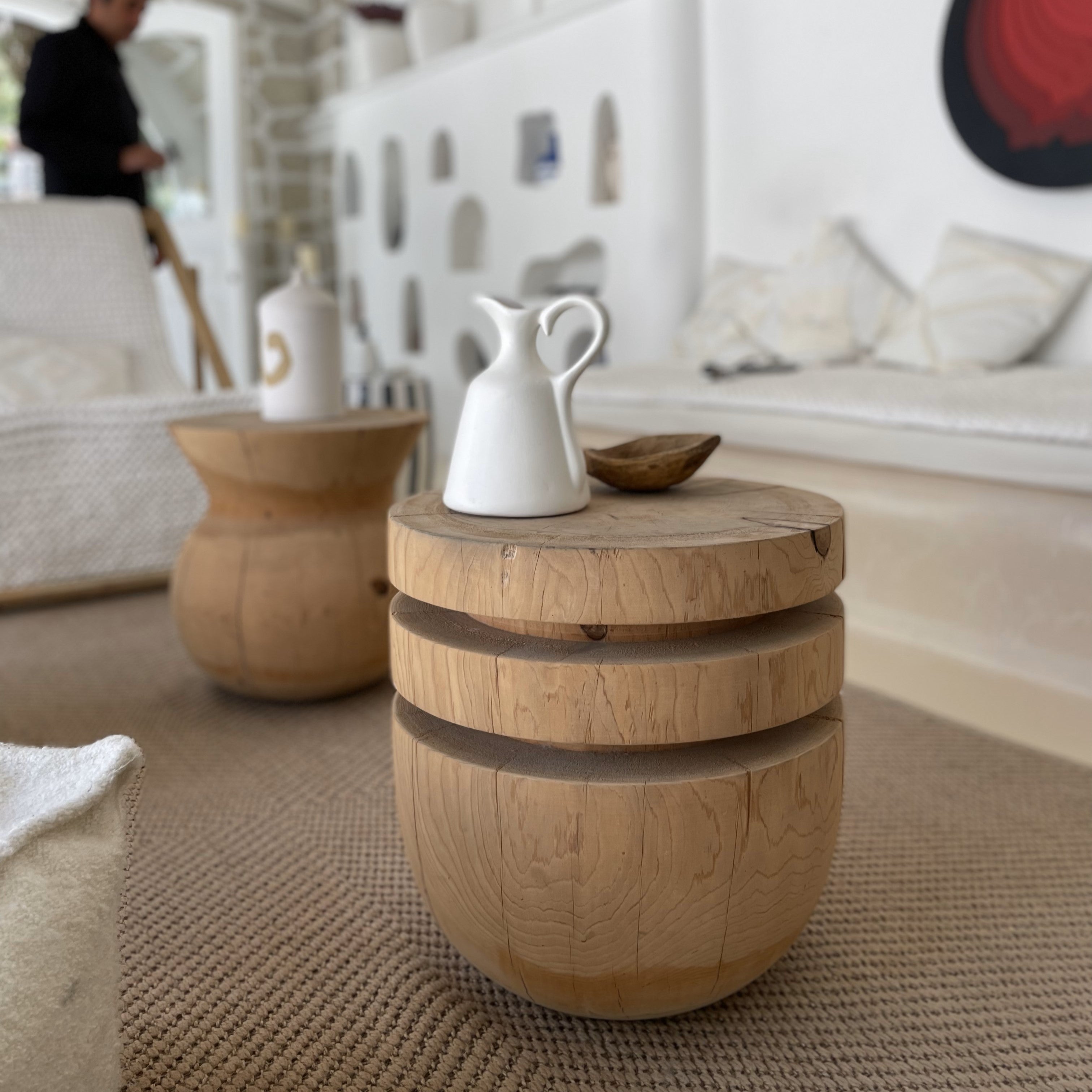 Bookworm Sehpa / Tabure Masif Sedir Yuvarlak Bej