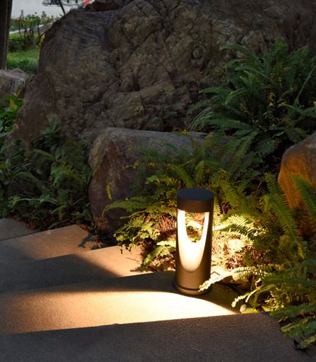 Bot Bolard Kentsel Gri̇ Ø10,8x12xh30 Cm Led 13w 3000k 180°