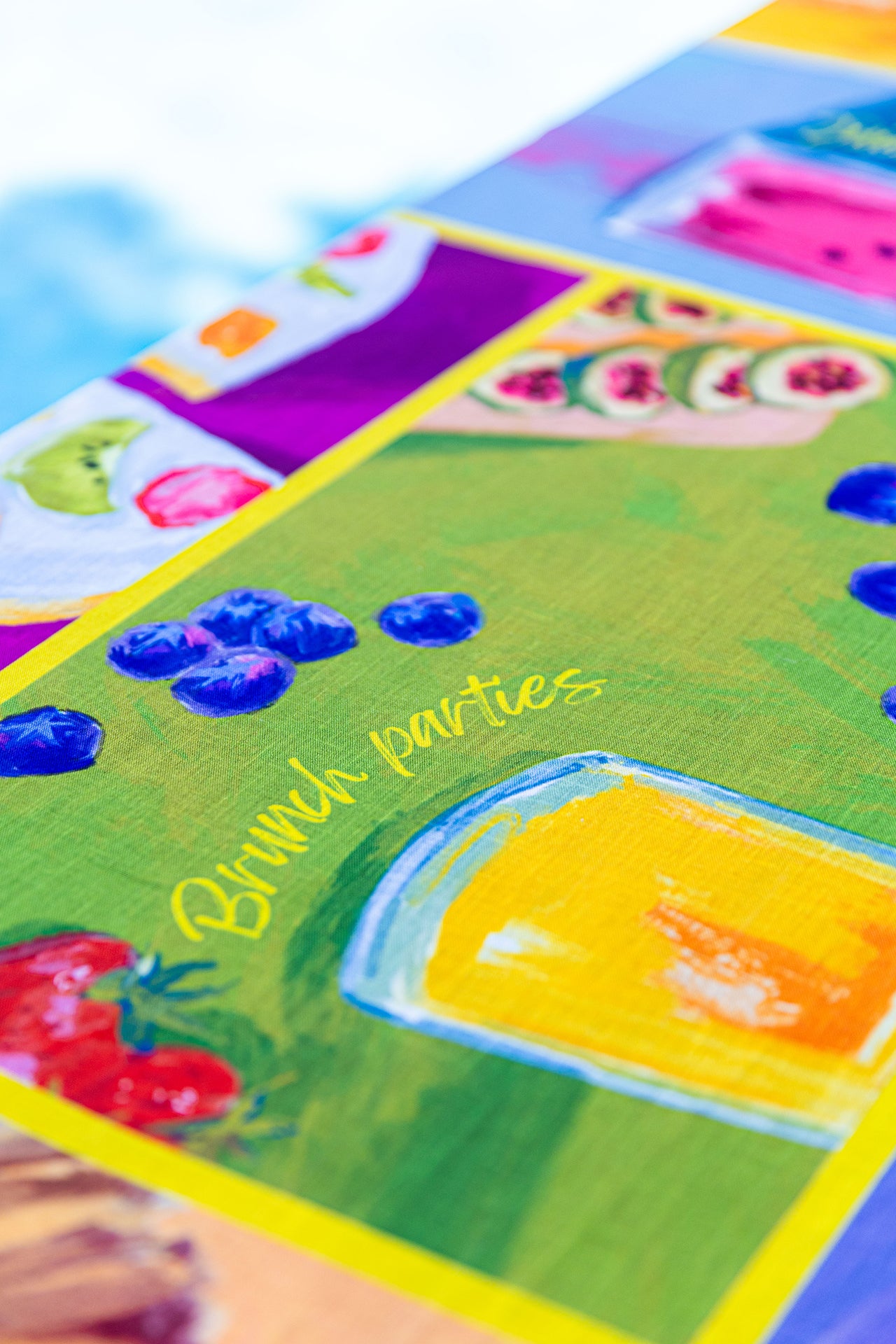 Breakfast Club Masa Örtüsü