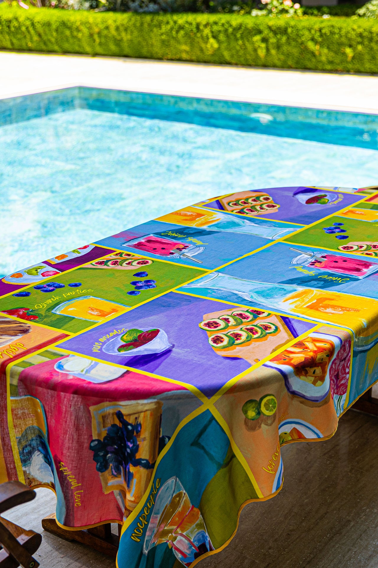 Breakfast Club Masa Örtüsü