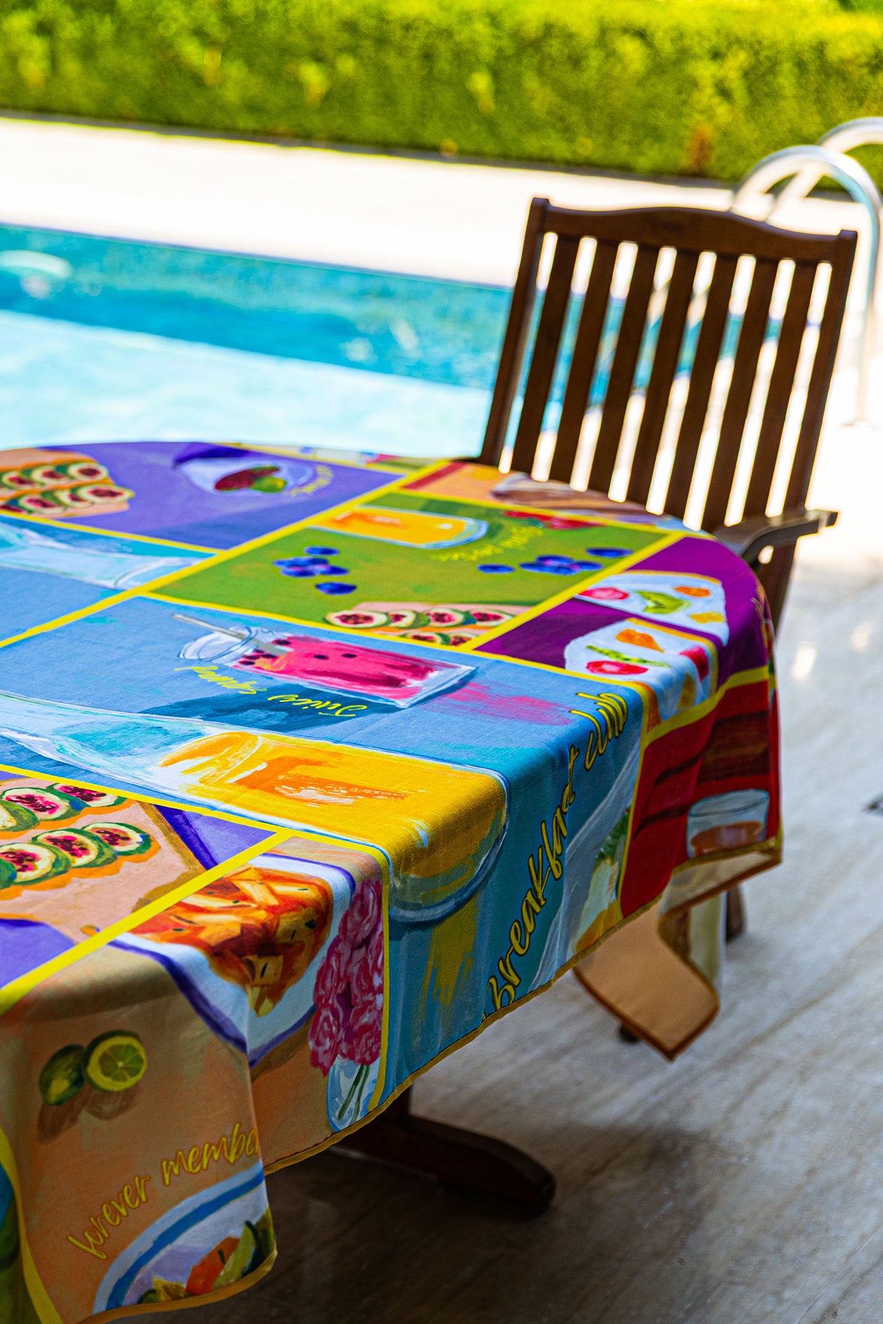 Breakfast Club Masa Örtüsü