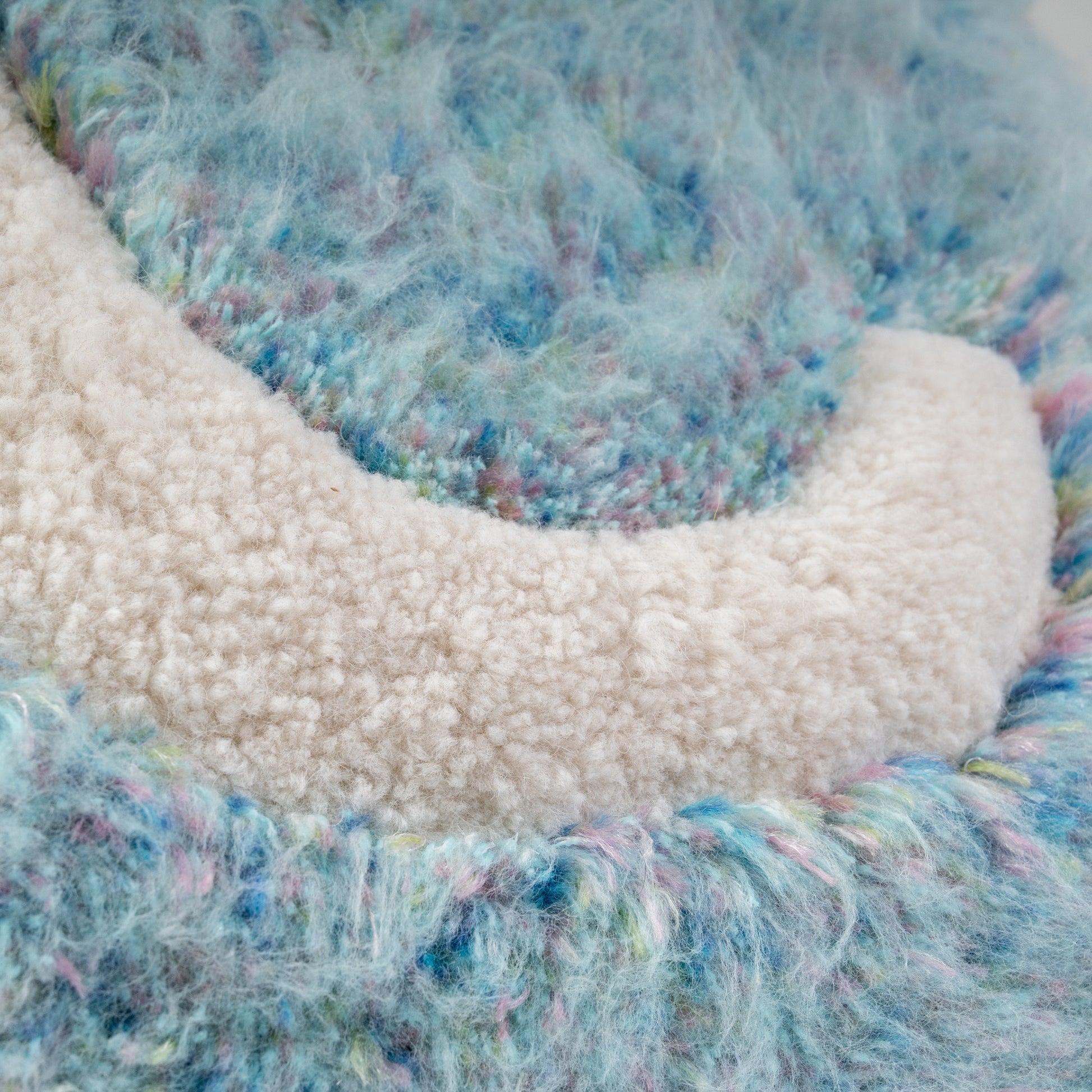 Chance El Yapımı C Harfli Yastık