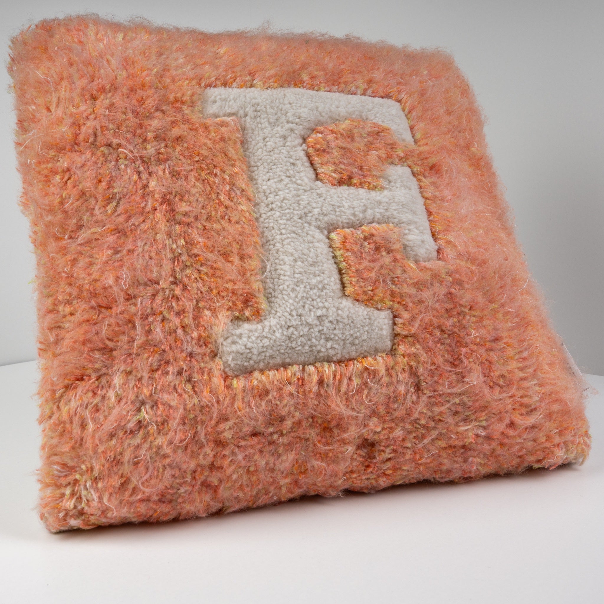 Chance El Yapımı F Harfli Kırlent