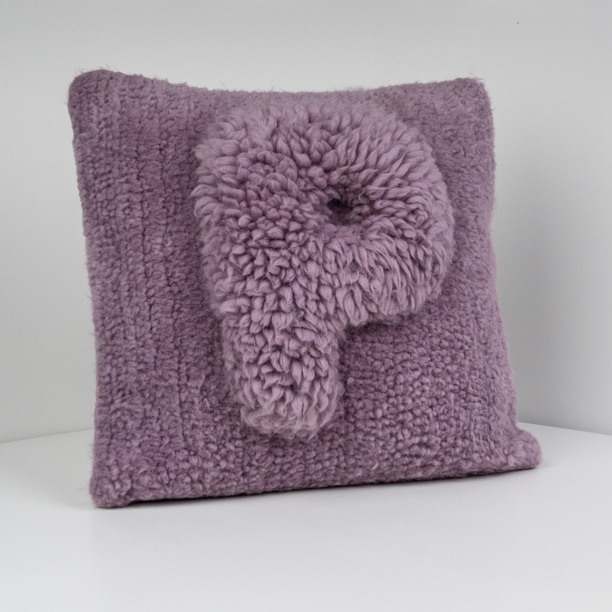 Chance El Yapımı P Harfli Büyük Kırlent