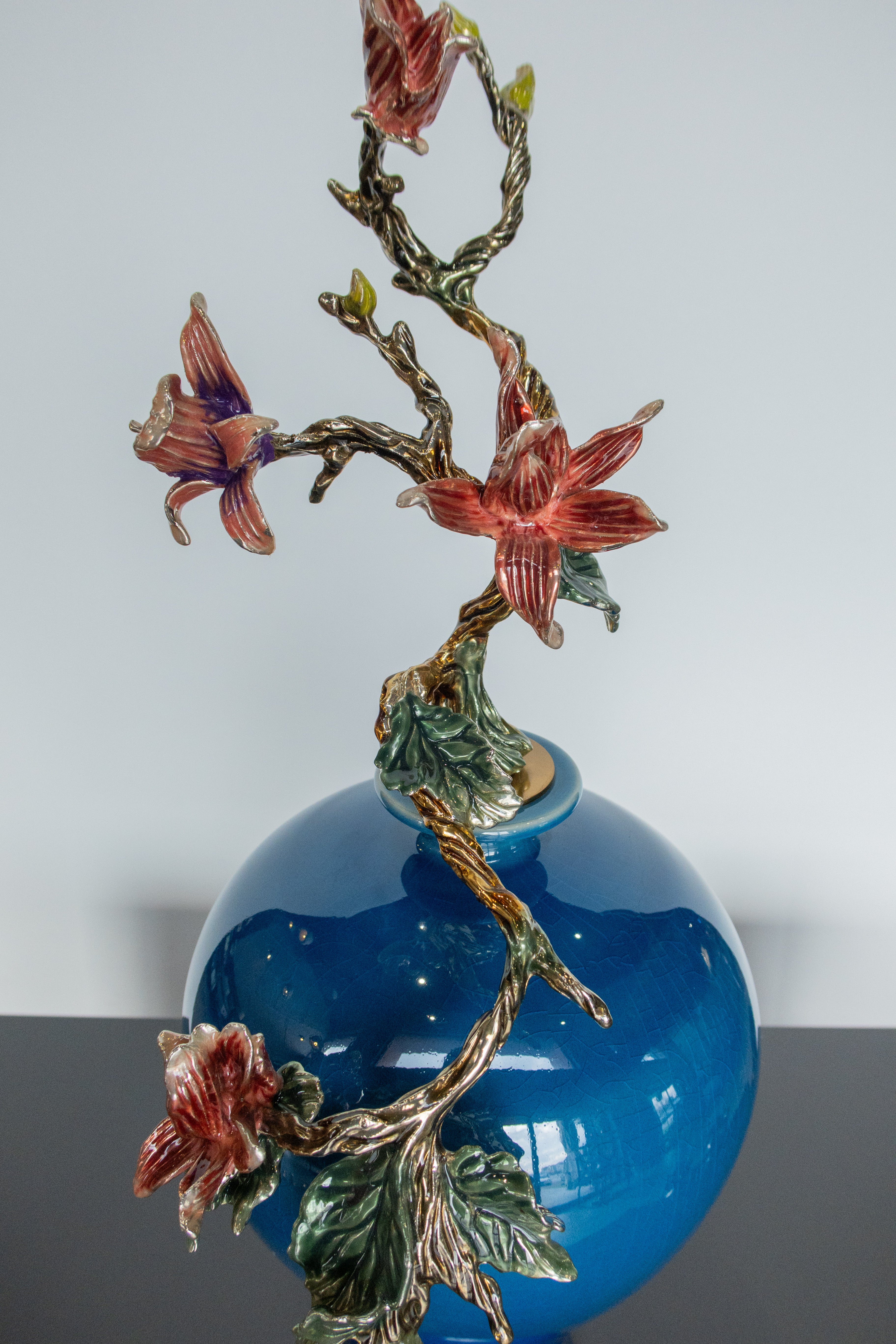 Çiçek Detaylı Dekoratif Küp