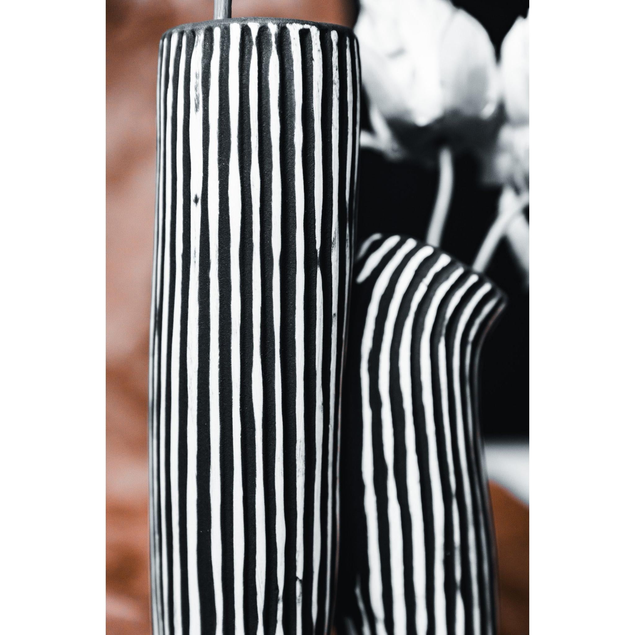 Çizgilerin Dansı Vazo