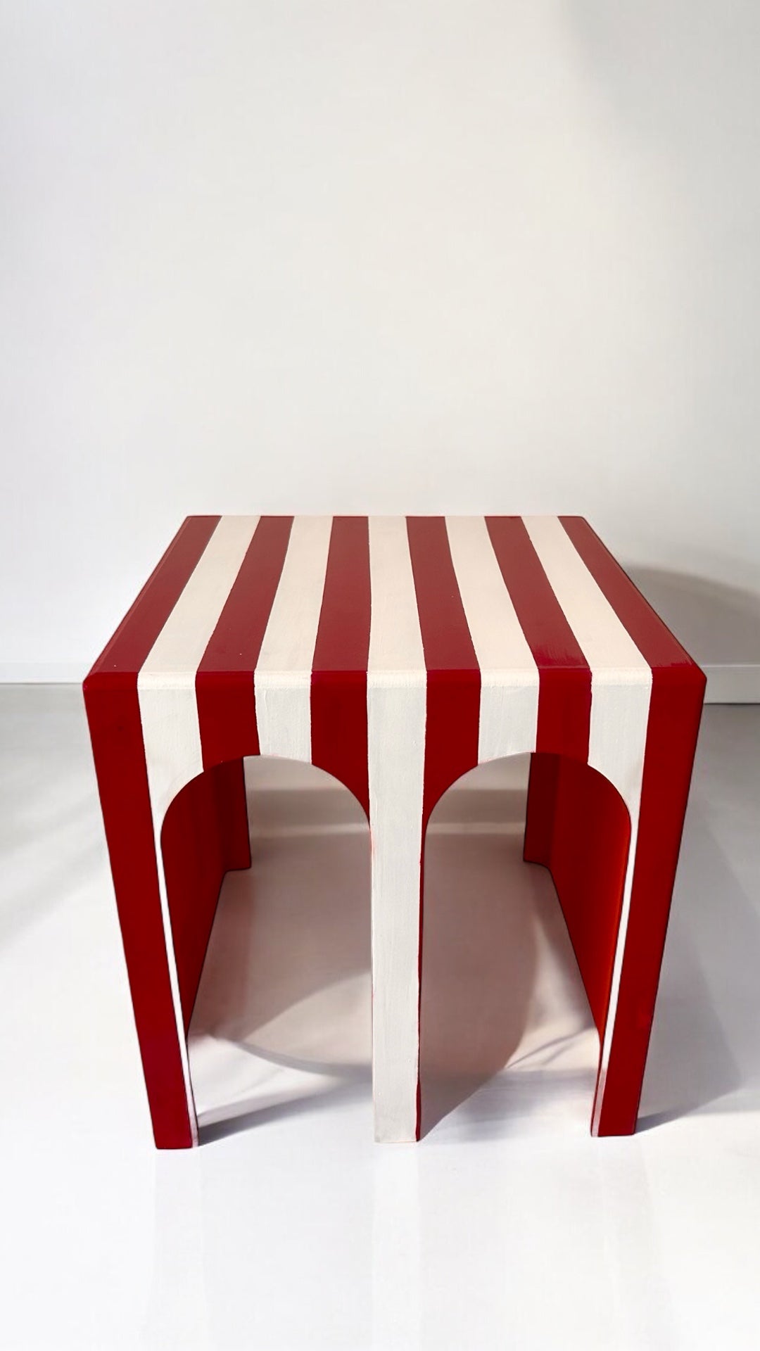 Çizgili Arch Ahşap Sehpa-Sehpa-Box Co Concept-NowShopFun