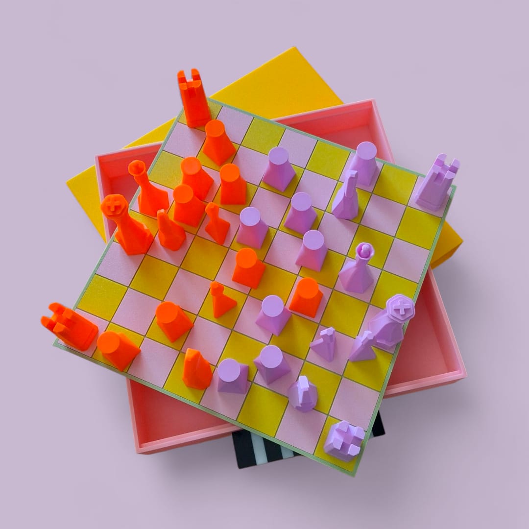 Çok Renkli Küçük Satranç Takımı No. 8