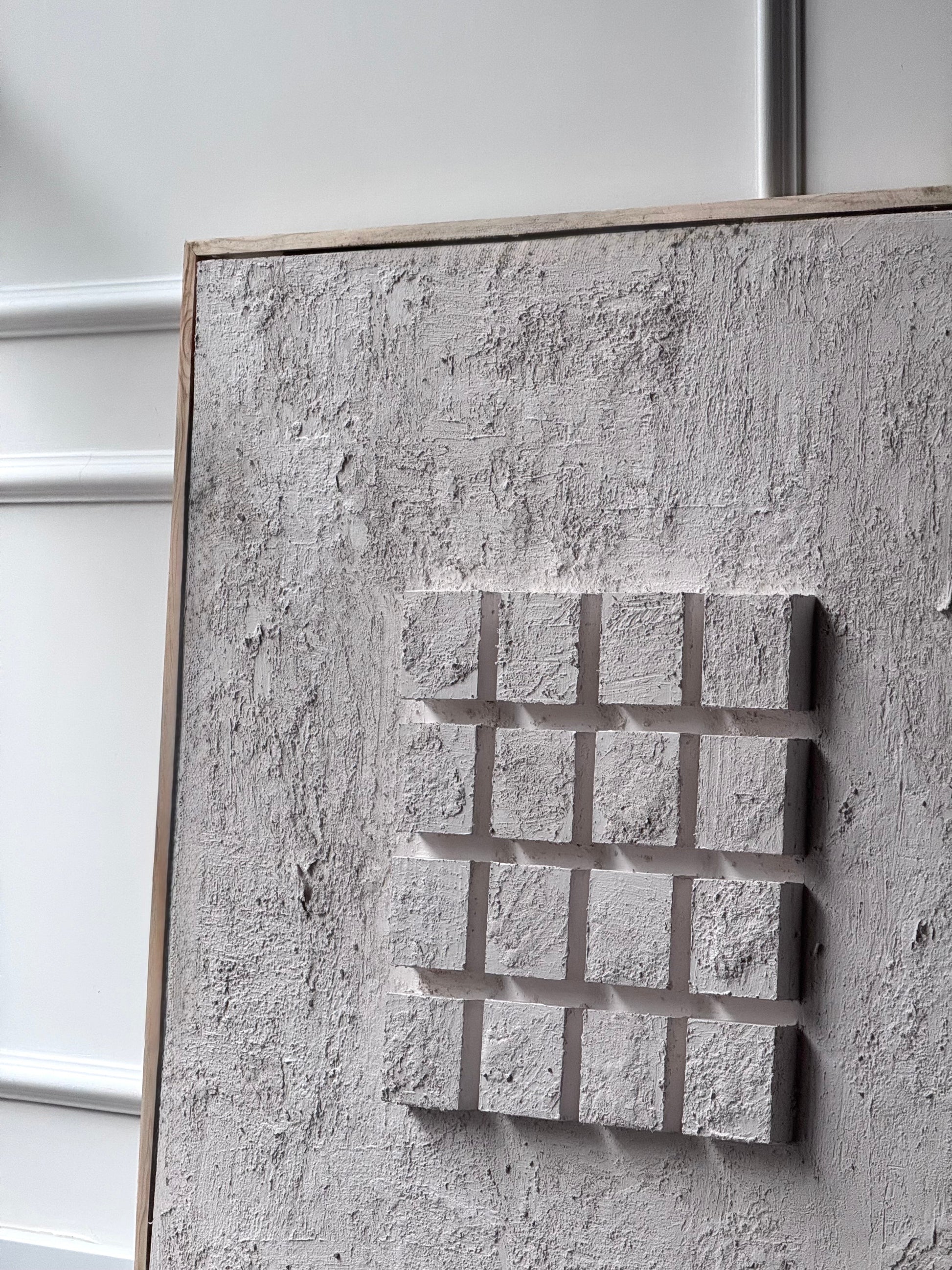 Concrete Illusion Tablo