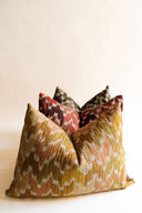 Corvia Kuş Tüyü Kırlent - Sarı