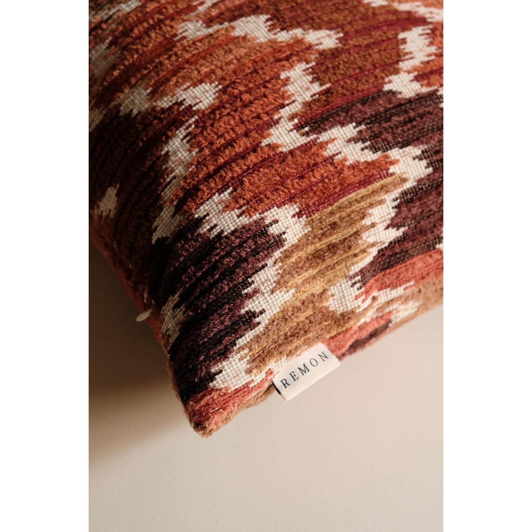 Corvia Kuş Tüyü Kırlent - Turuncu-R E M O N-Turuncu-40x60-NowShopFun