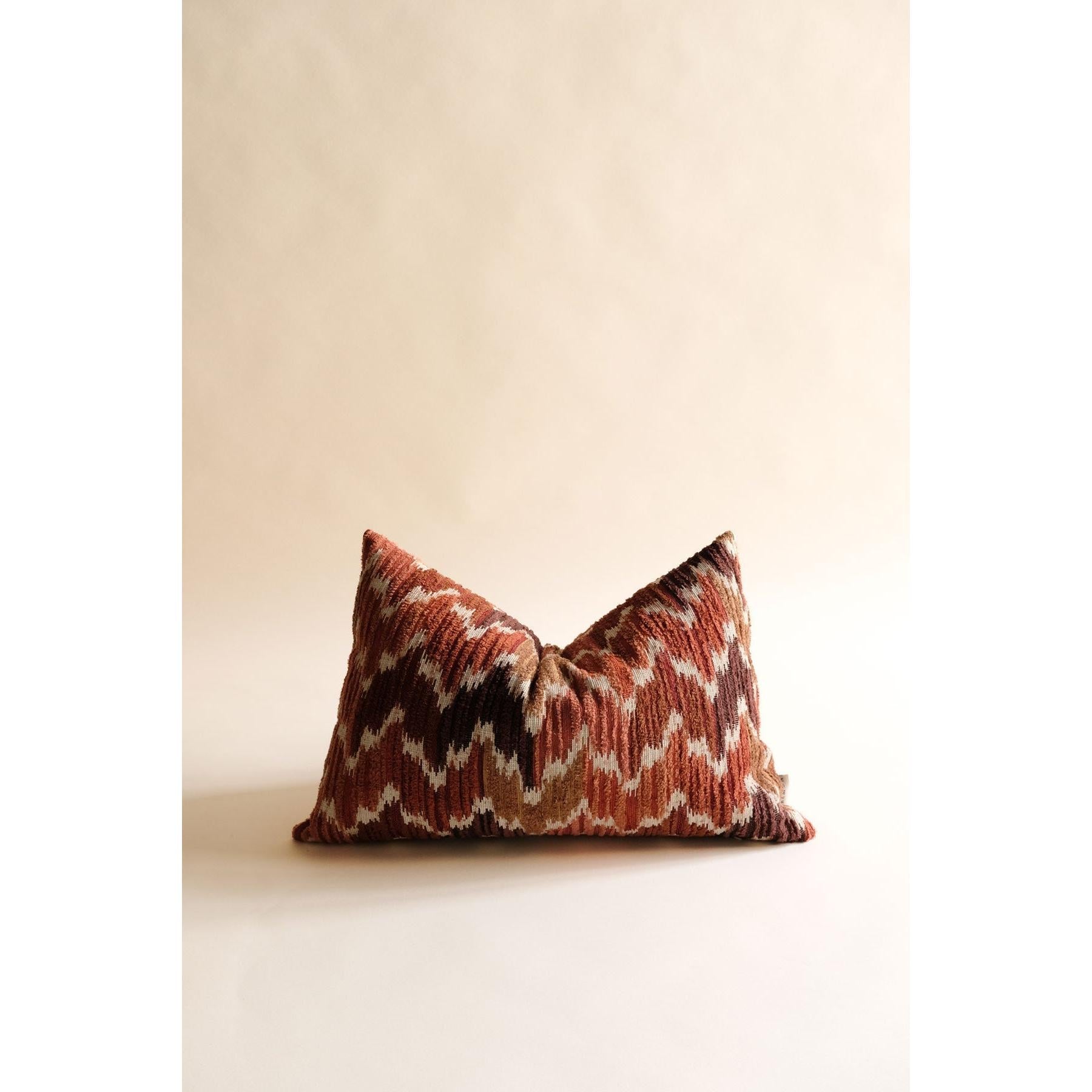 Corvia Kuş Tüyü Kırlent - Turuncu-R E M O N-Turuncu-40x60-NowShopFun