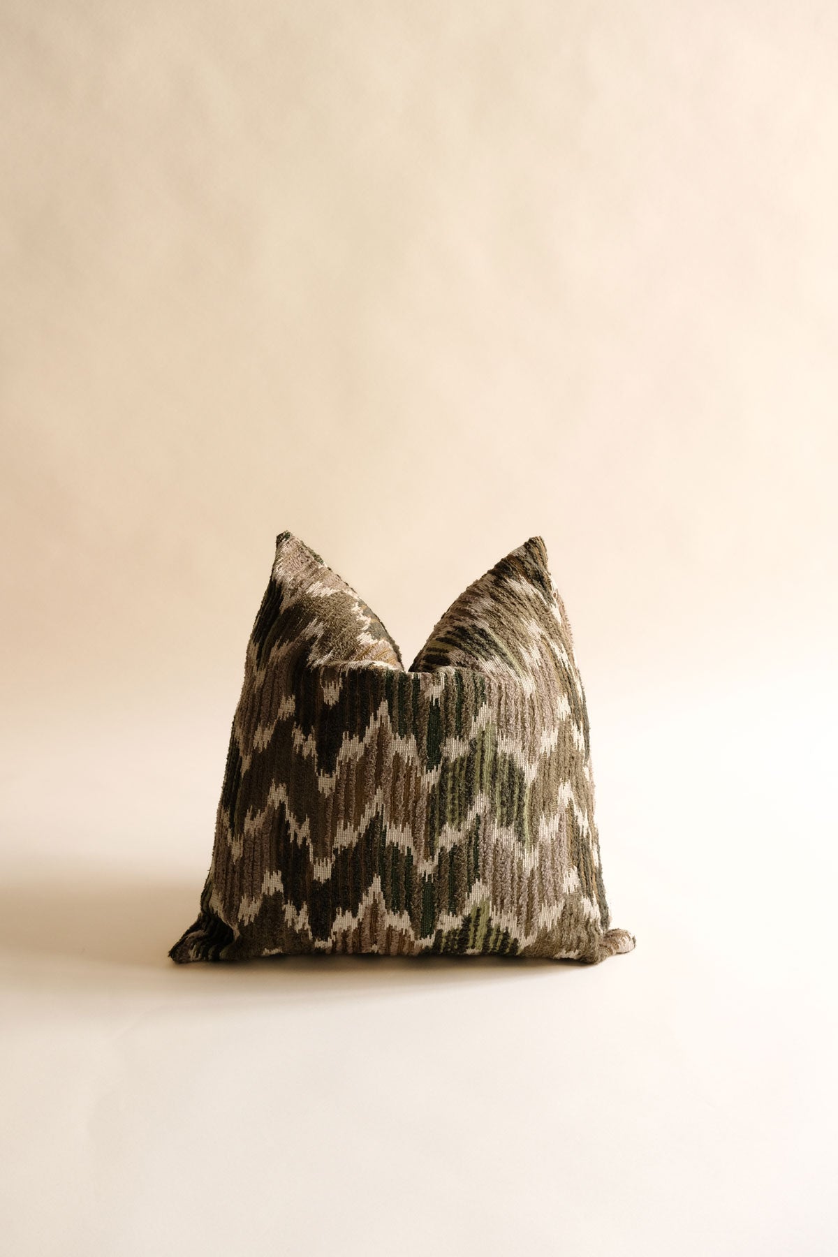 Corvia Kuş Tüyü Kırlent - Yeşil-R E M O N-Yeşil-40x60-NowShopFun