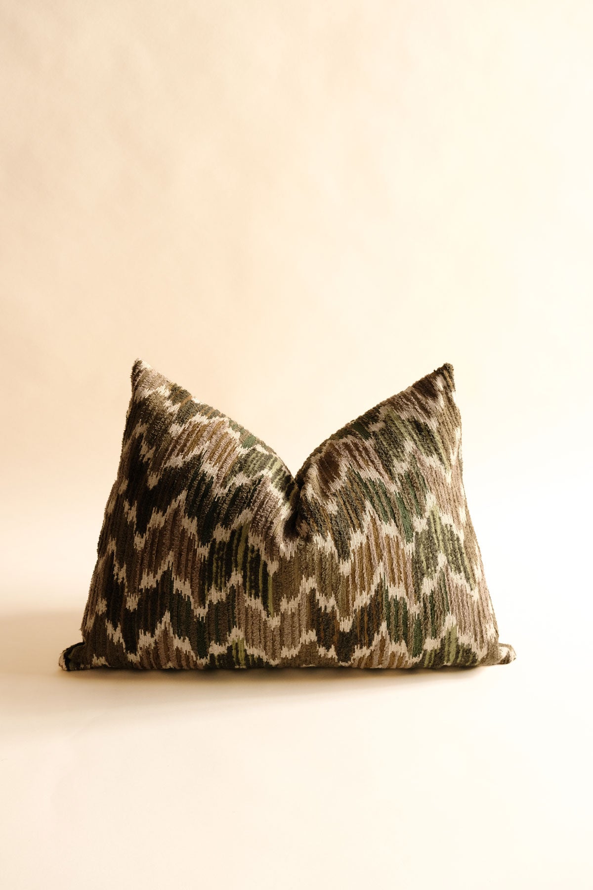 Corvia Kuş Tüyü Kırlent - Yeşil-R E M O N-Yeşil-40x60-NowShopFun