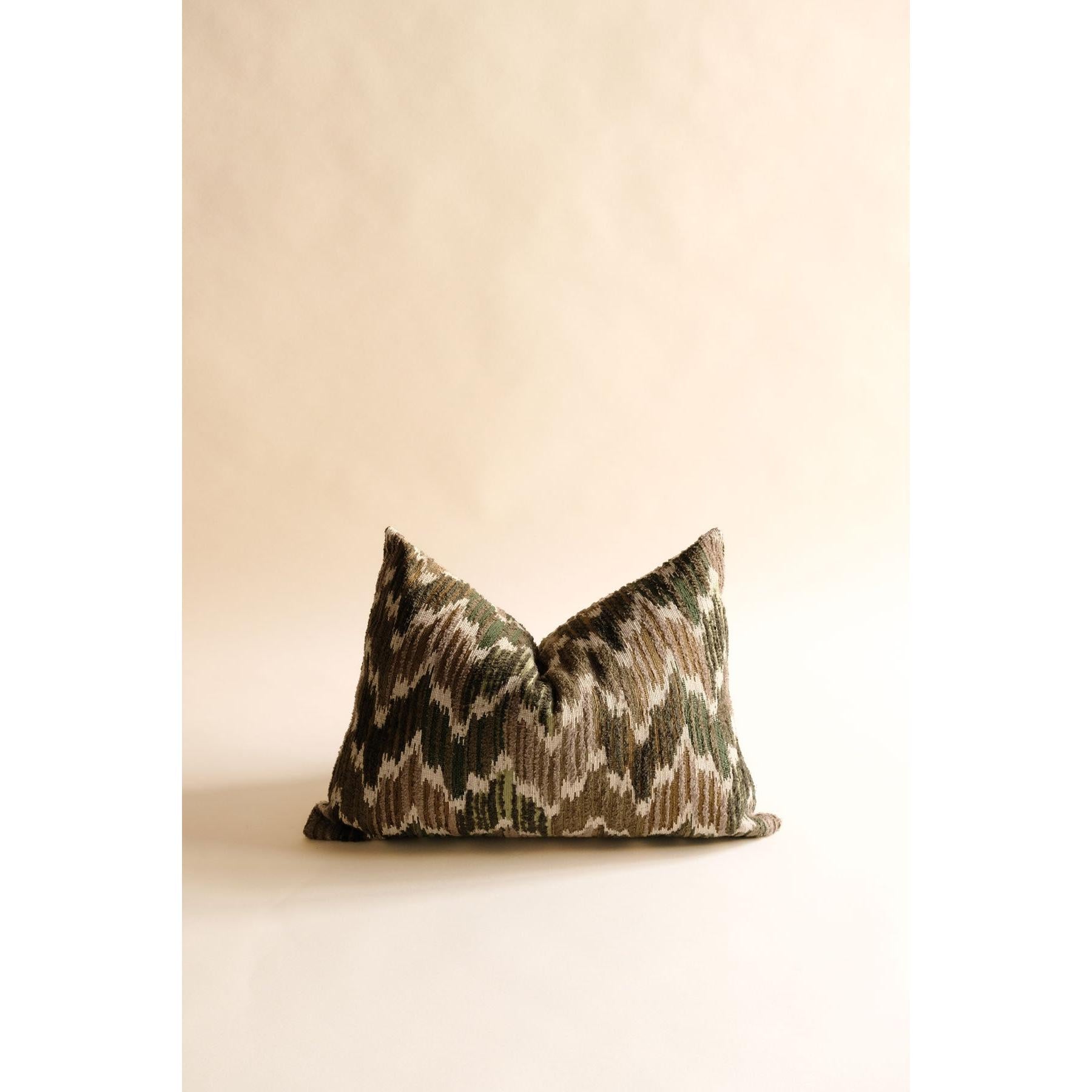 Corvia Kuş Tüyü Kırlent - Yeşil-R E M O N-Yeşil-40x60-NowShopFun