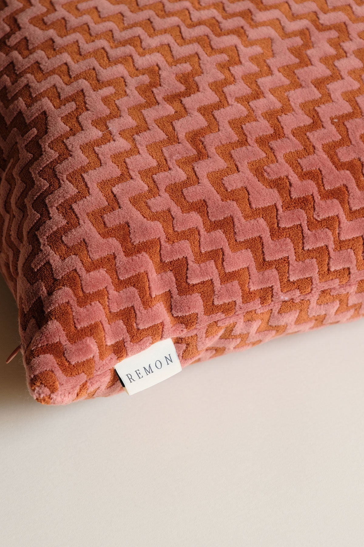 Cresta Turuncu Kuş Tüyü Kırlent-Kırlent-Remon-40x60-NowShopFun