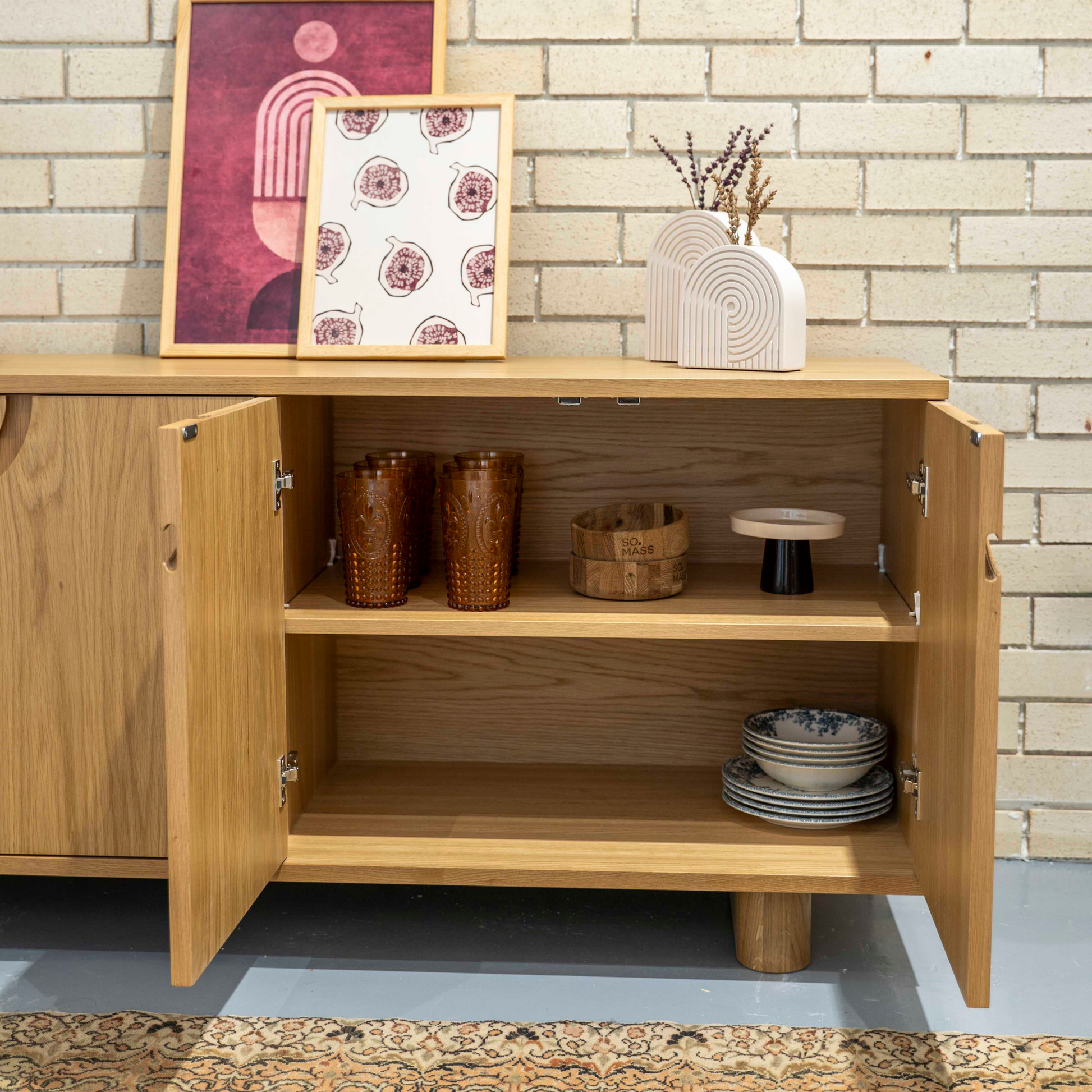 Cut Out Konsol Natürel Meşe