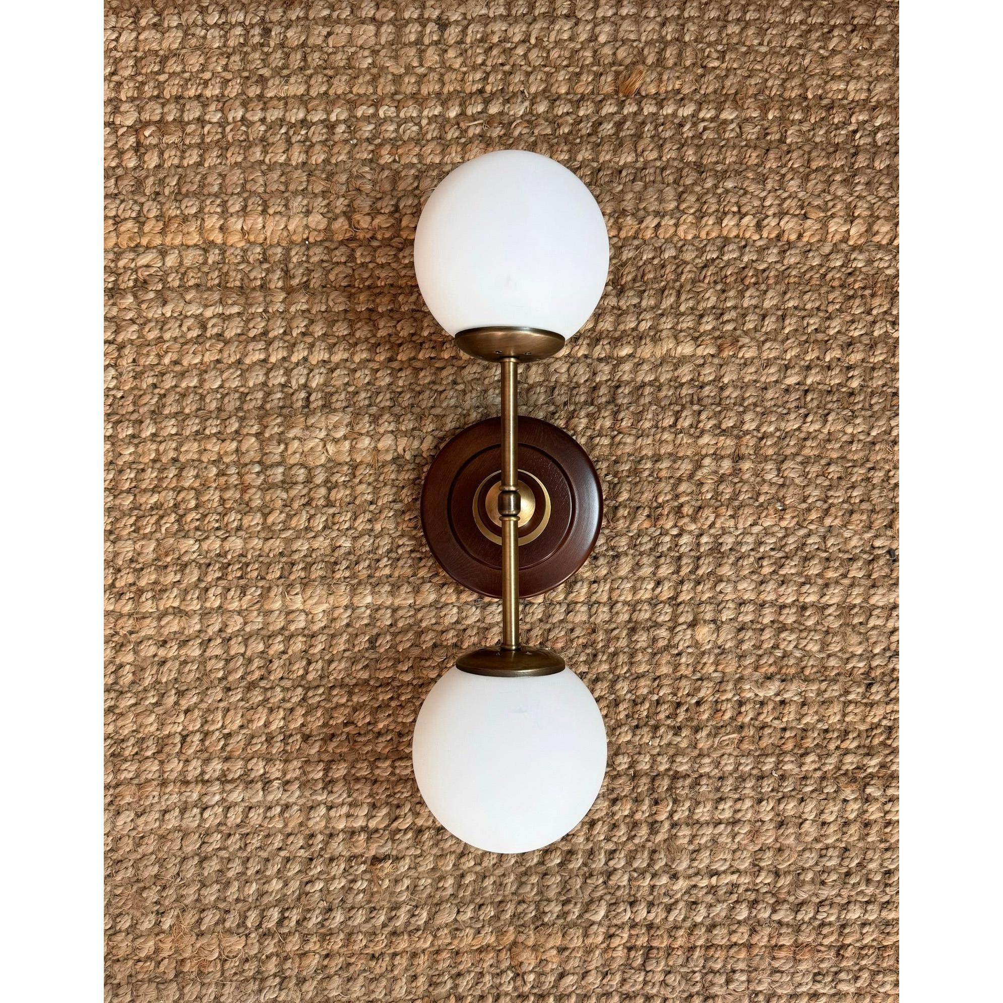 Danizetti Walnut Duvar Aydınlatması