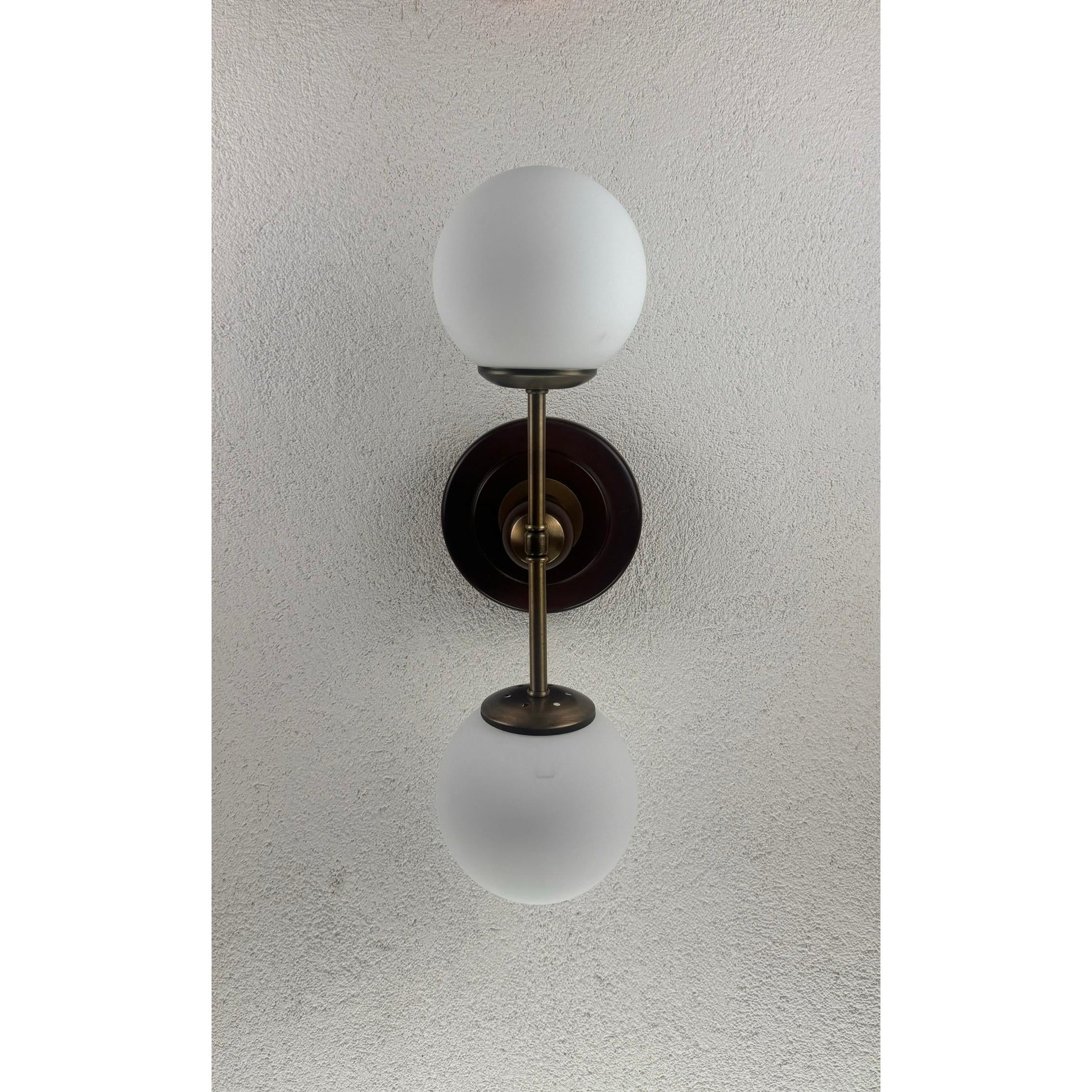 Danizetti Walnut Duvar Aydınlatması