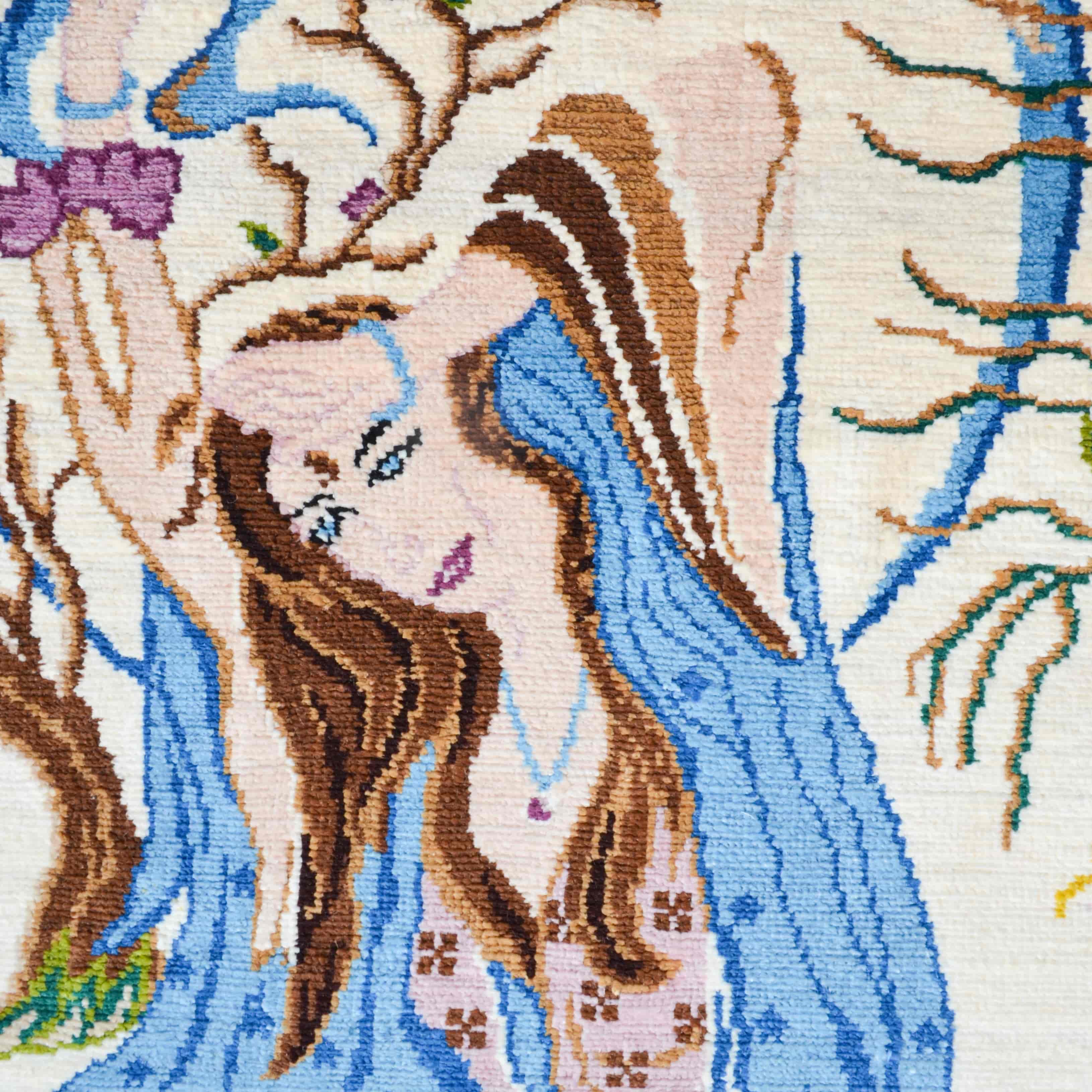 Dans Eden Kız Motifli Saf İpek El Dokuma Duvar Halısı