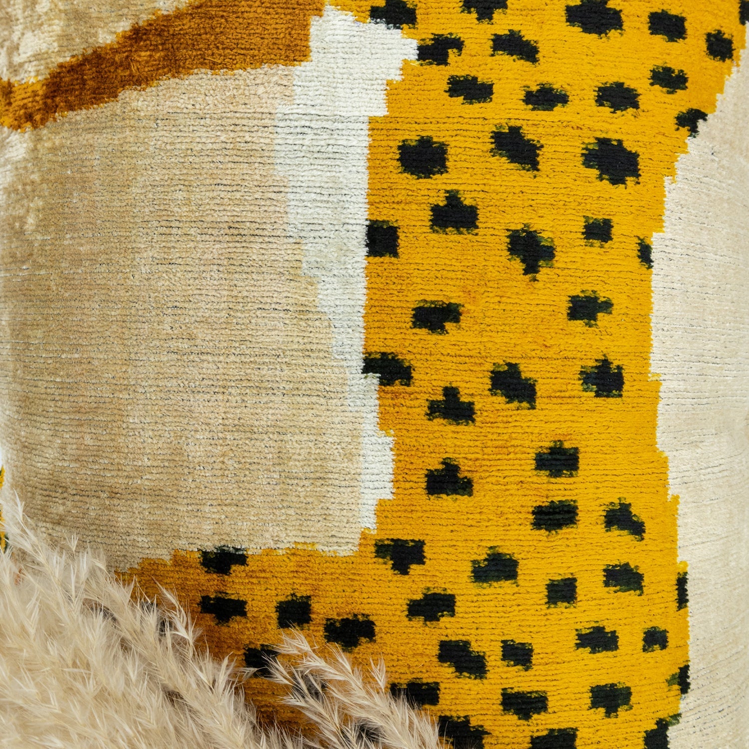 Daphne Çita Desenli Kırlent 60x40 cm-Yastık & Kırlent-Soho Antiq-NowShopFun