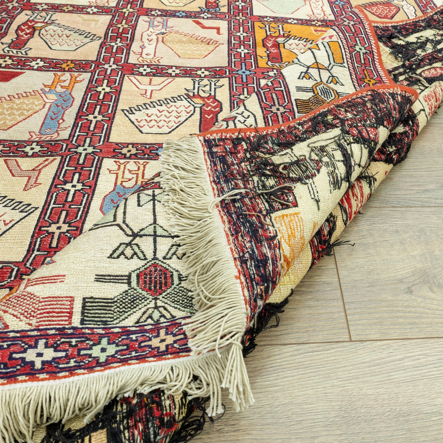 Dehri Hayvan Figürlü İpek Kilim 131X197 Cm