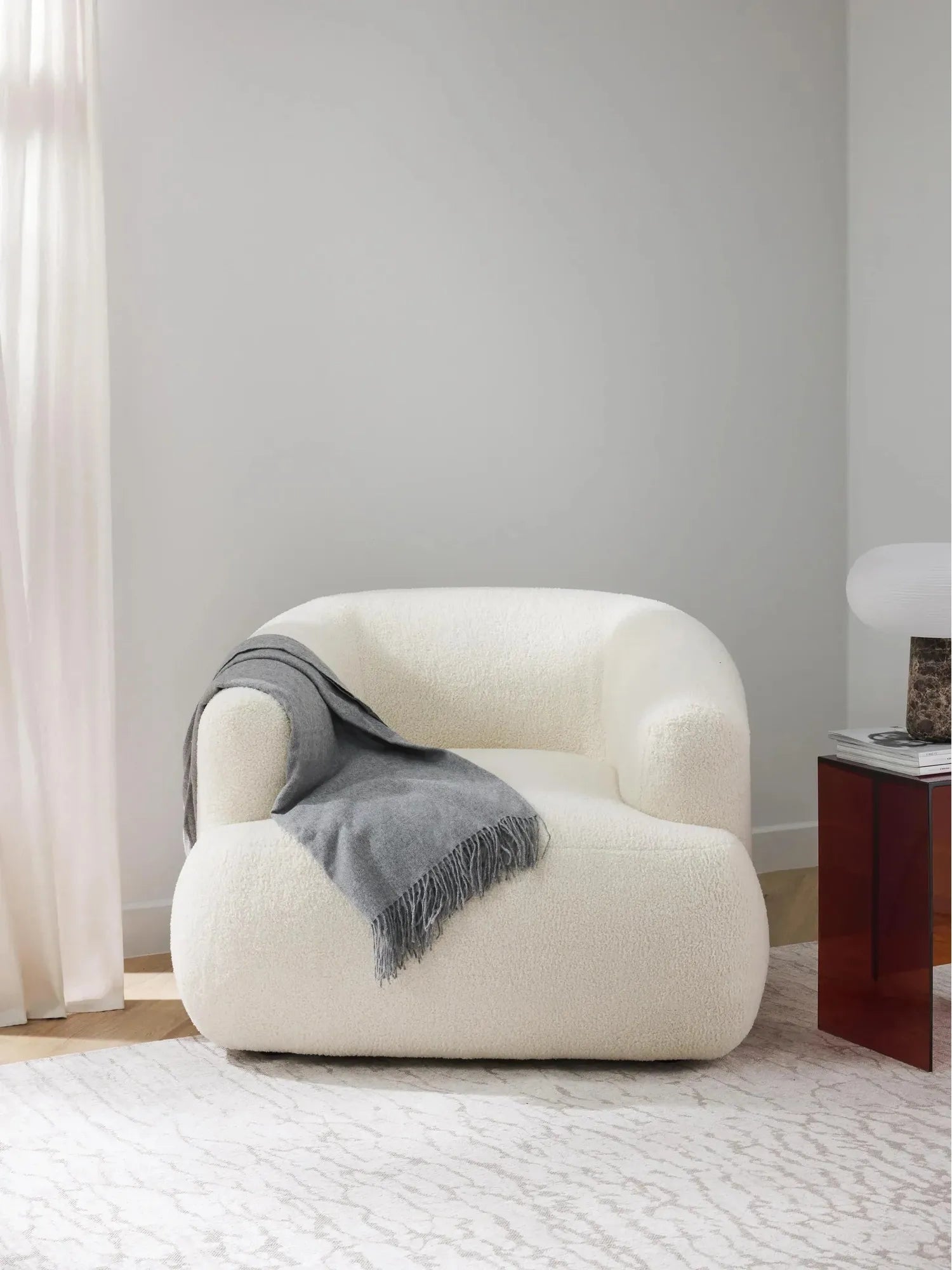 Wolke Tekli Koltuk - Oval Tasarım - İnce El İşçiliği - nowshopfun