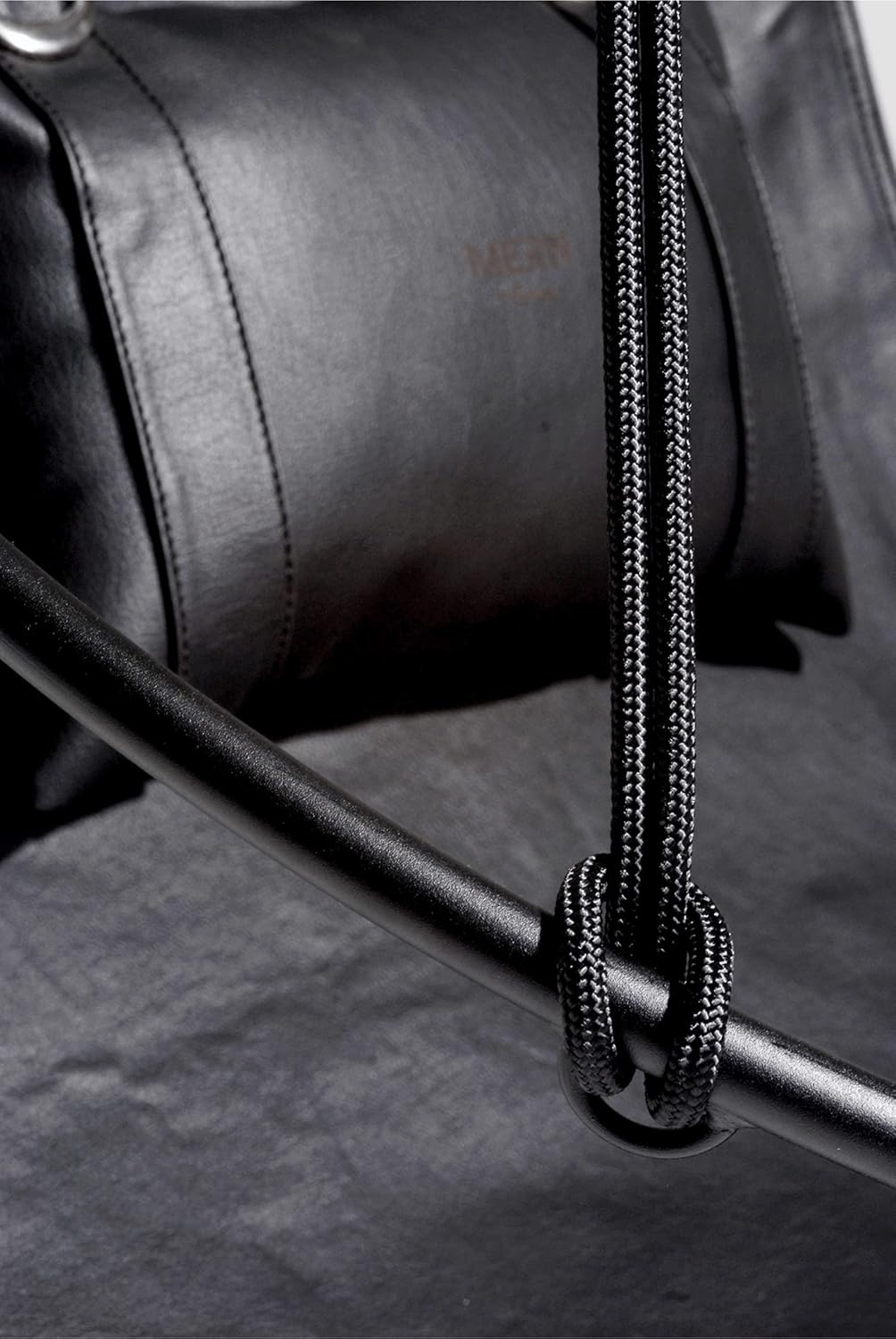 Deri Salıncak - Siyah