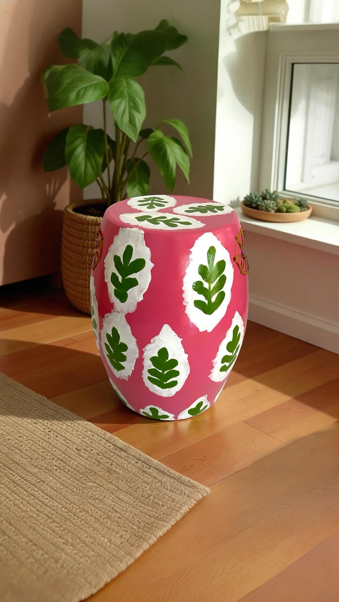 Desenli Pembe Seramik Sehpa