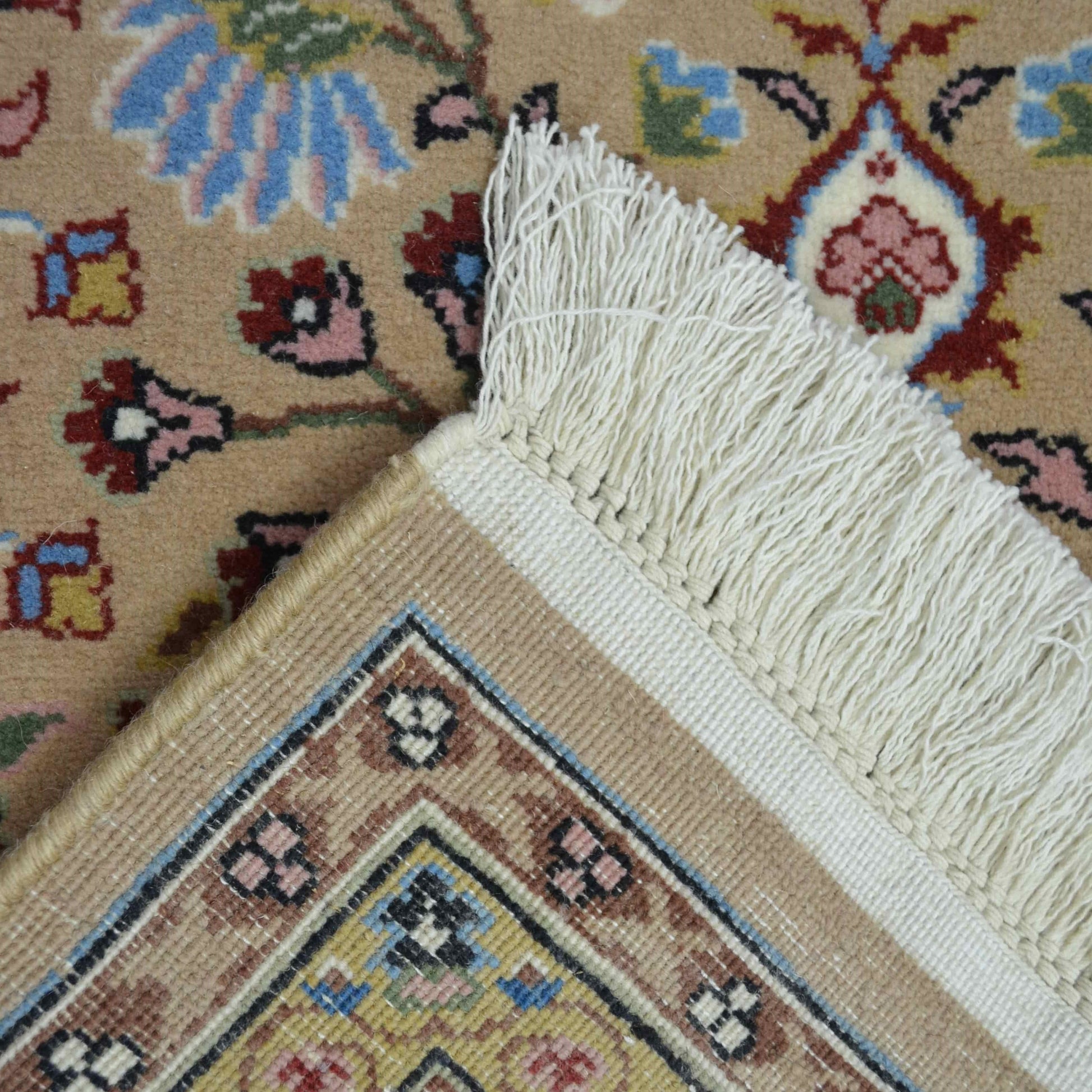 Deve Tüyü Rengi Kare Hereke Halısı-Kilim & Halı-KilimCo-NowShopFun