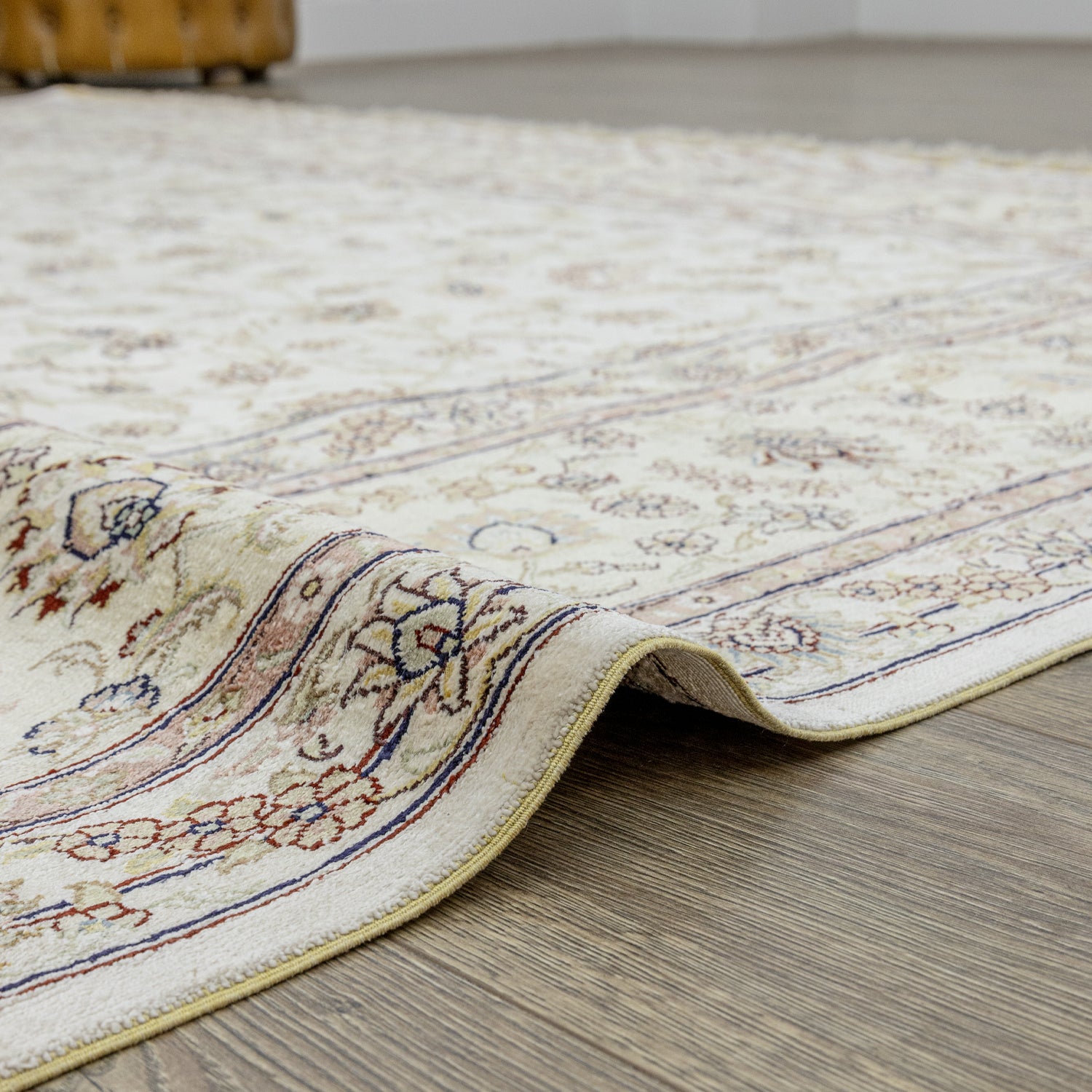 Dilemer El Dokuma İpek Halı 248x296 cm